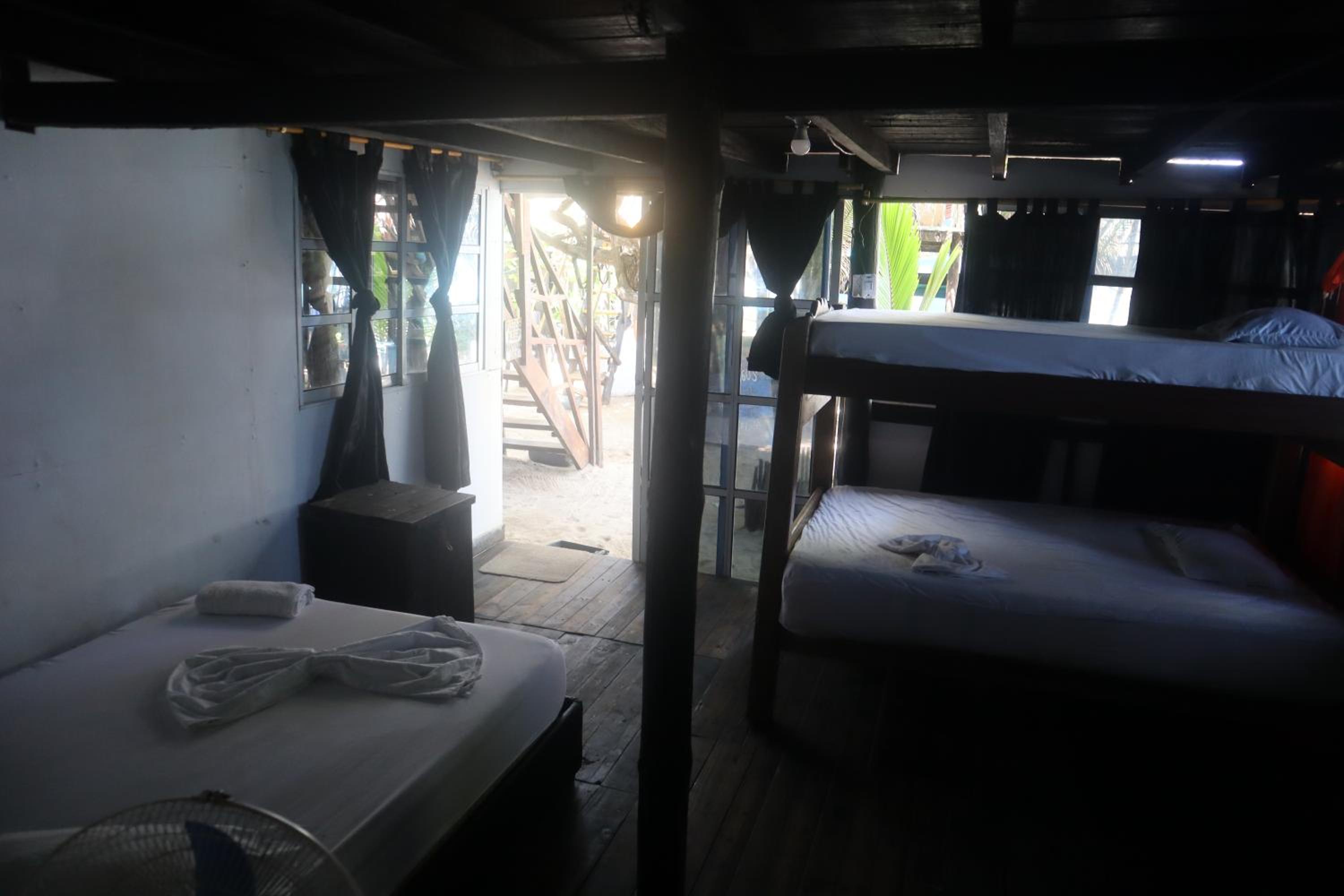 Hugos Place Baru