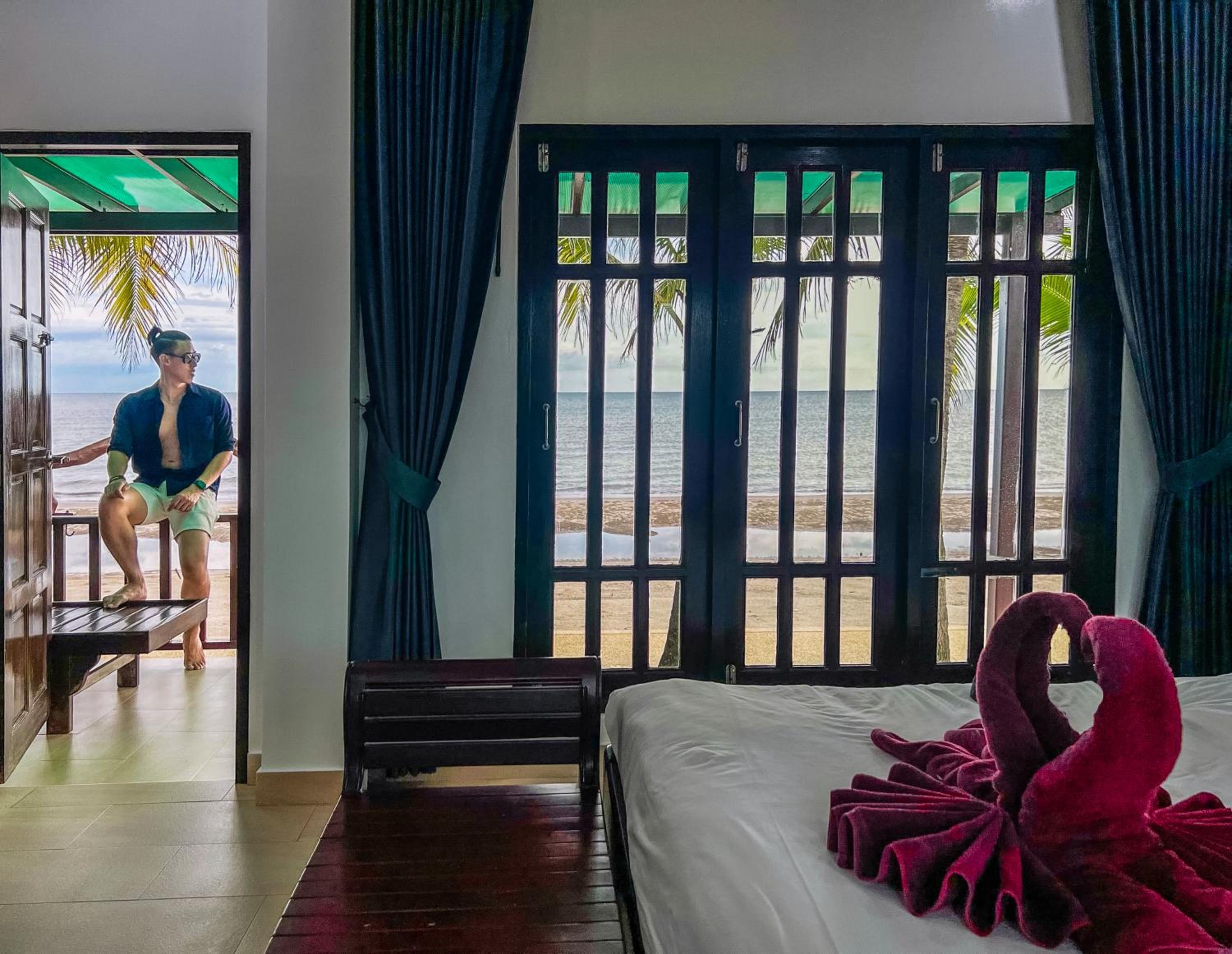 Baan Faa Talaychan Resort