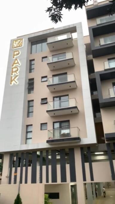 Cantonments Luxurious 1bedroom