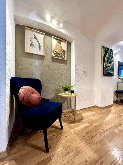 Charming appartment 3-min walk to old town - FREE PARKING view 3