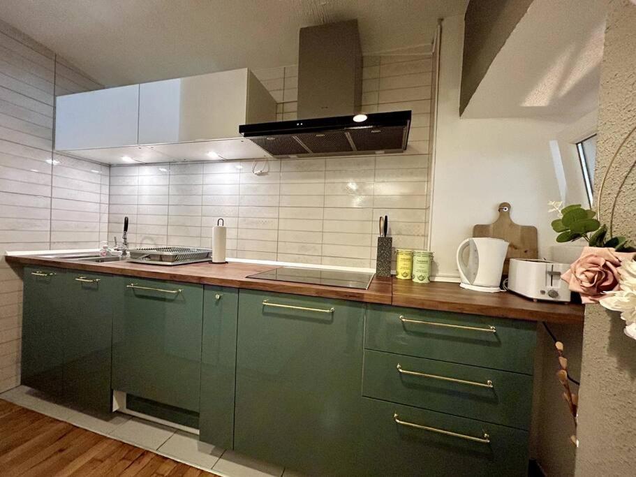 Charming appartment 3-min walk to old town - FREE PARKING view 4