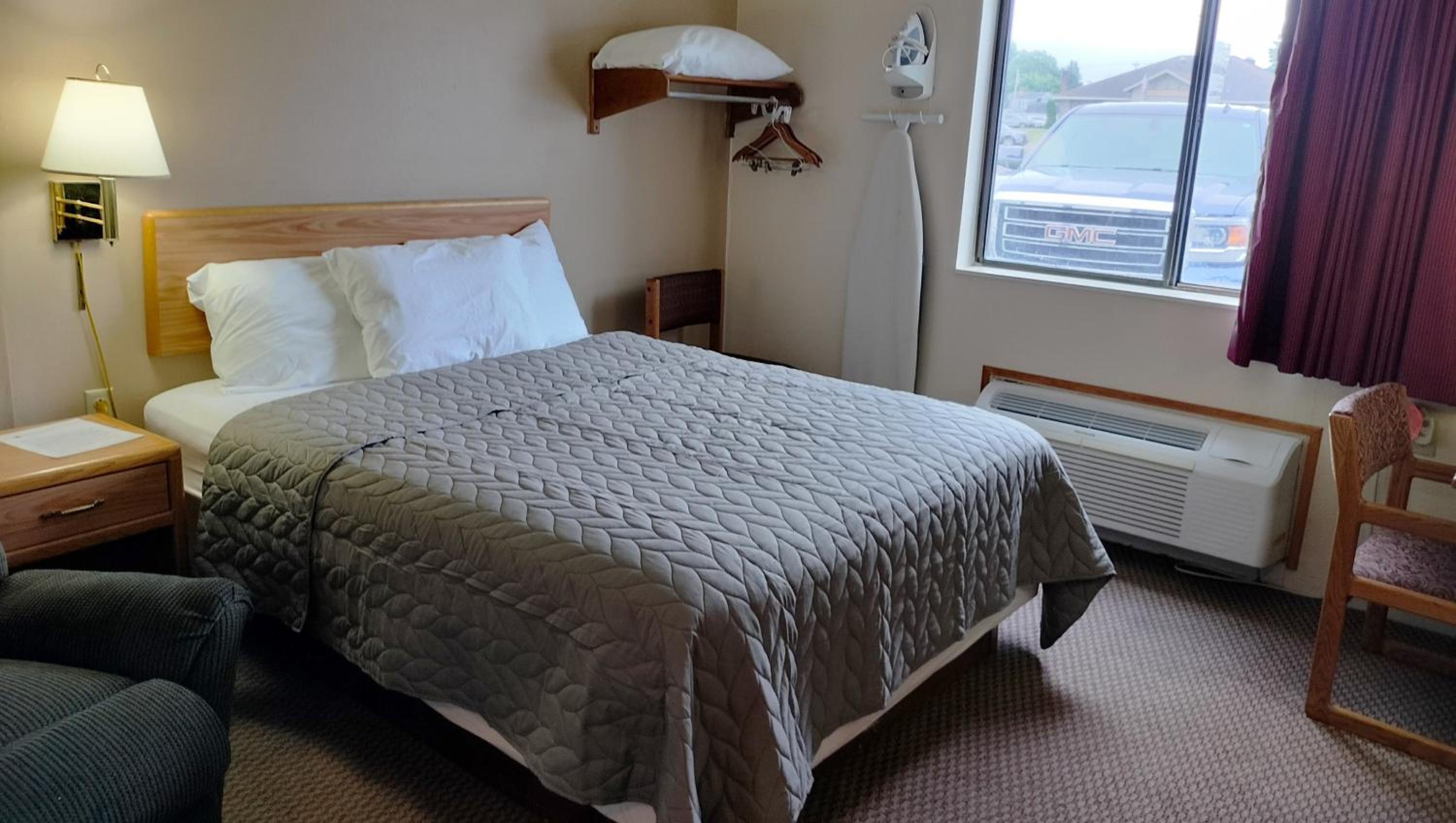 Magnuson Hotel Ironwood