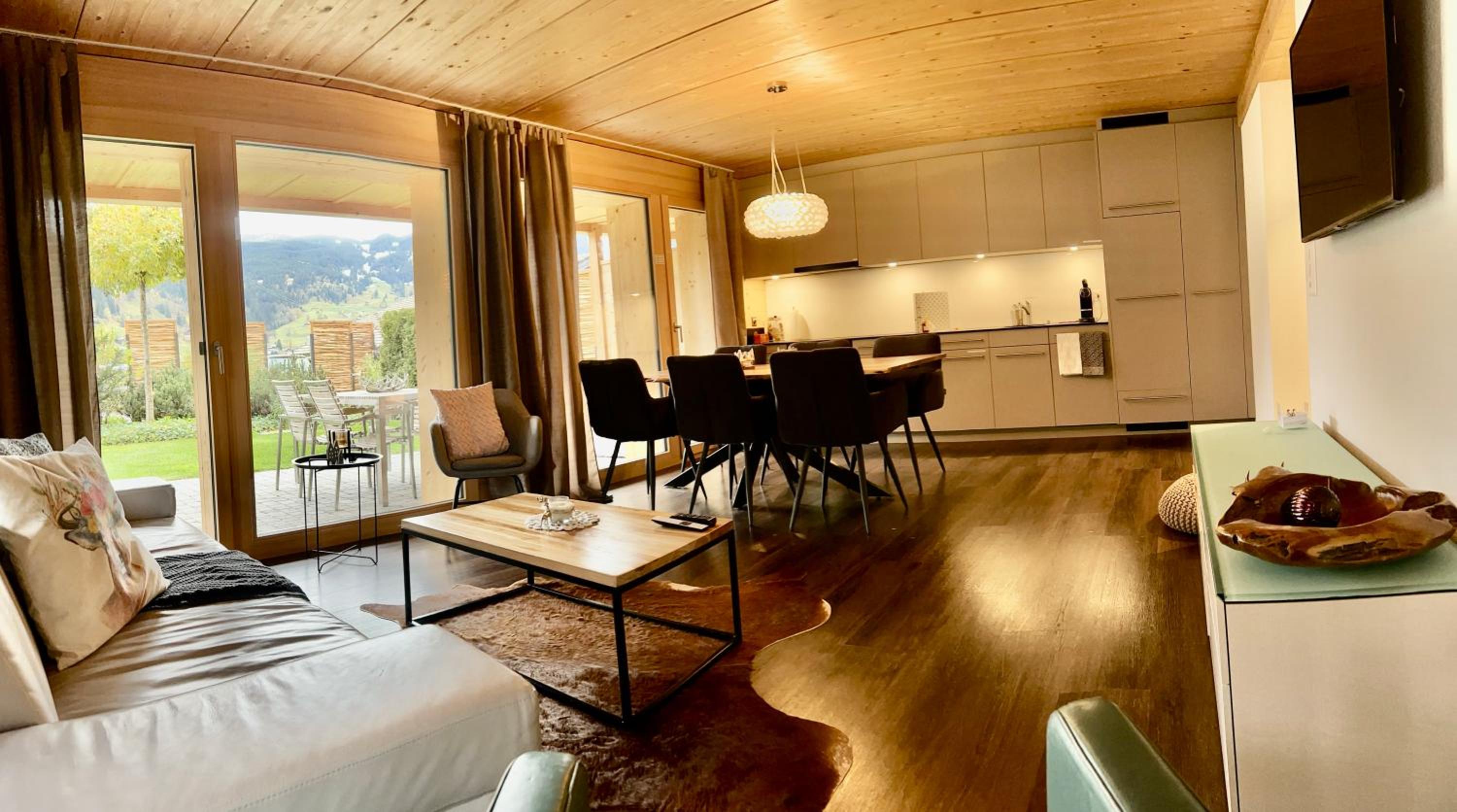 Chalet CARVE - Apartments EIGER, MOENCH and JUNGFRAU