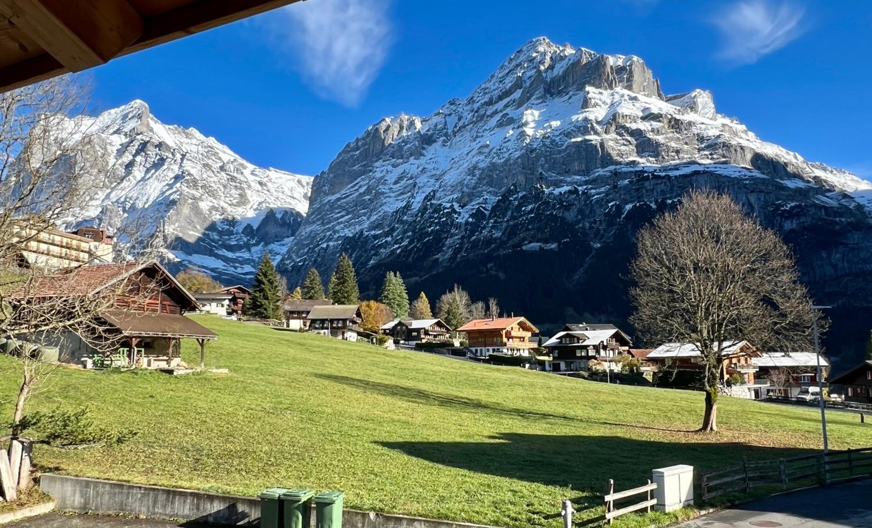 Chalet CARVE - Apartments EIGER, MOENCH and JUNGFRAU