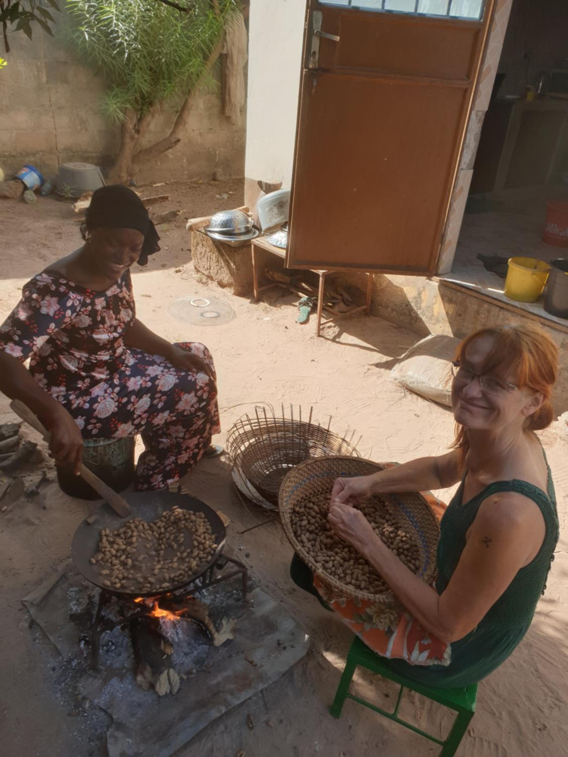 Live with the Locals in Dutokotoo