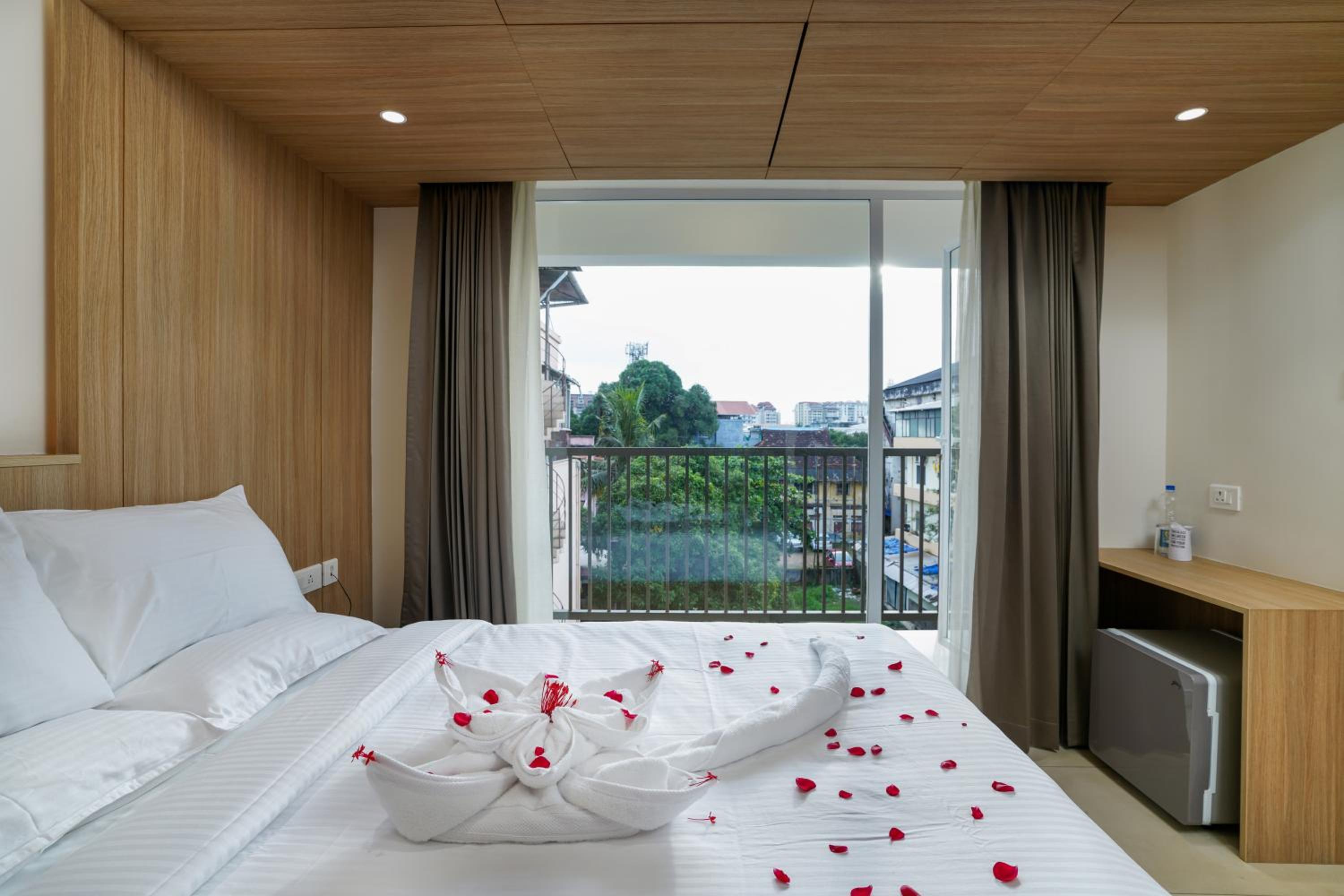 Cochin Vacations - The Trios Hotel - Property Image 11