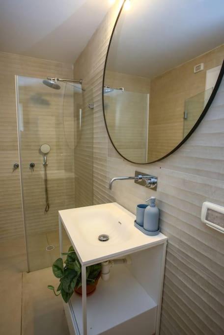 Ultra Luxury 3BR Beach Apartment