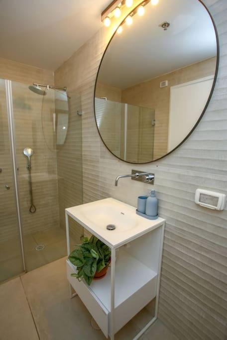 Ultra Luxury 3BR Beach Apartment