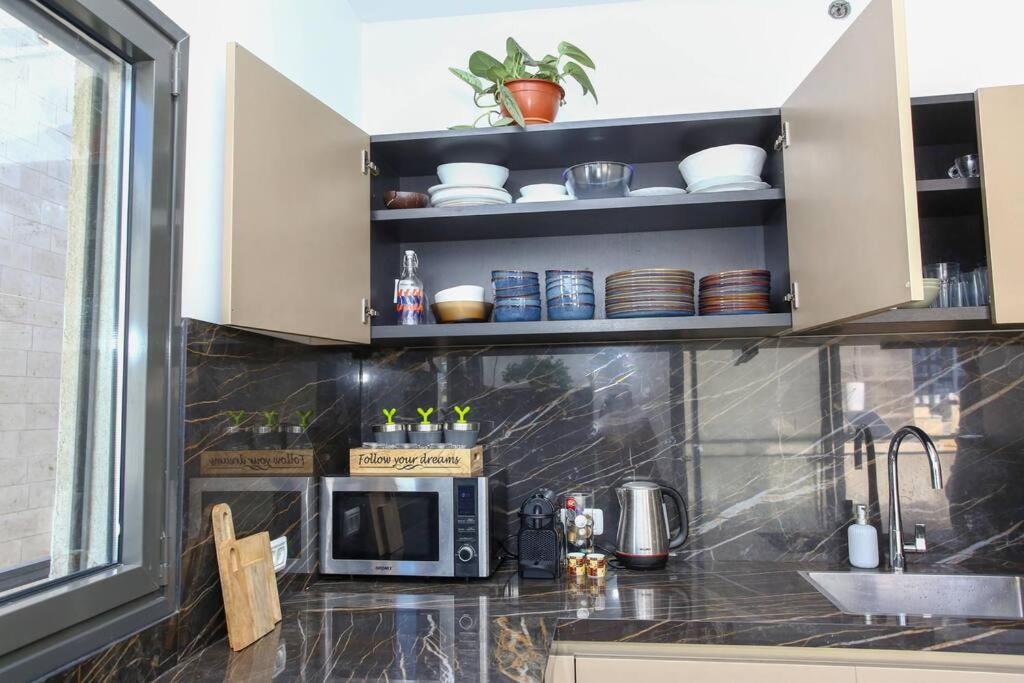 Ultra Luxury 3BR Beach Apartment