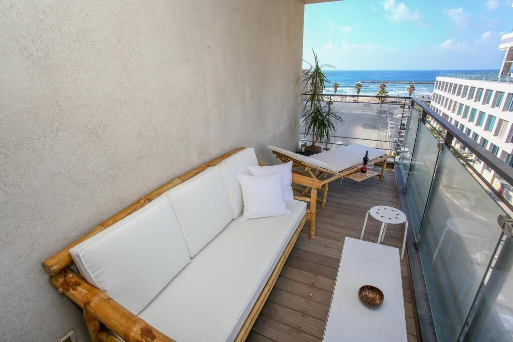 Ultra Luxury 3BR Beach Apartment