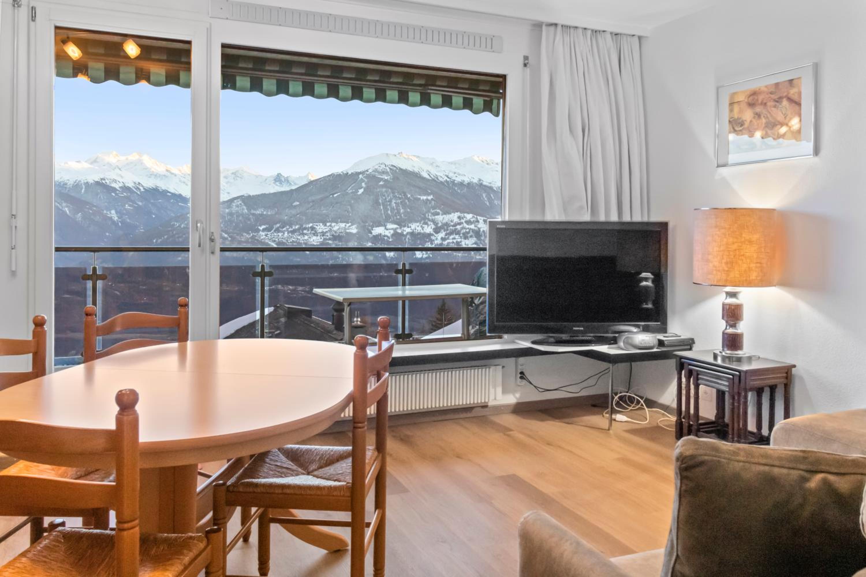 Logement avec vue époustouflante sur les montagnes