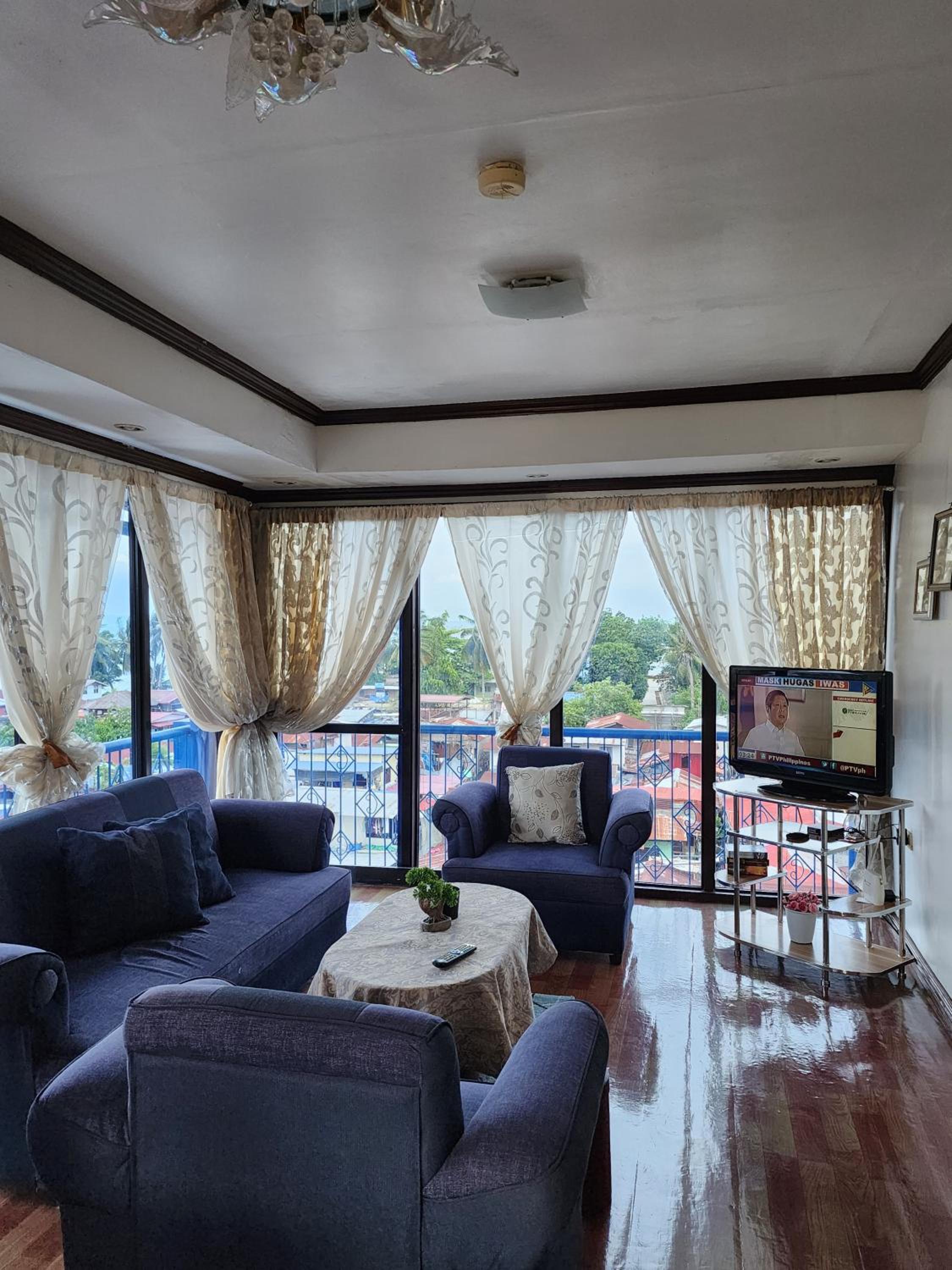 2 BR Condo Rentals, Toril view 3