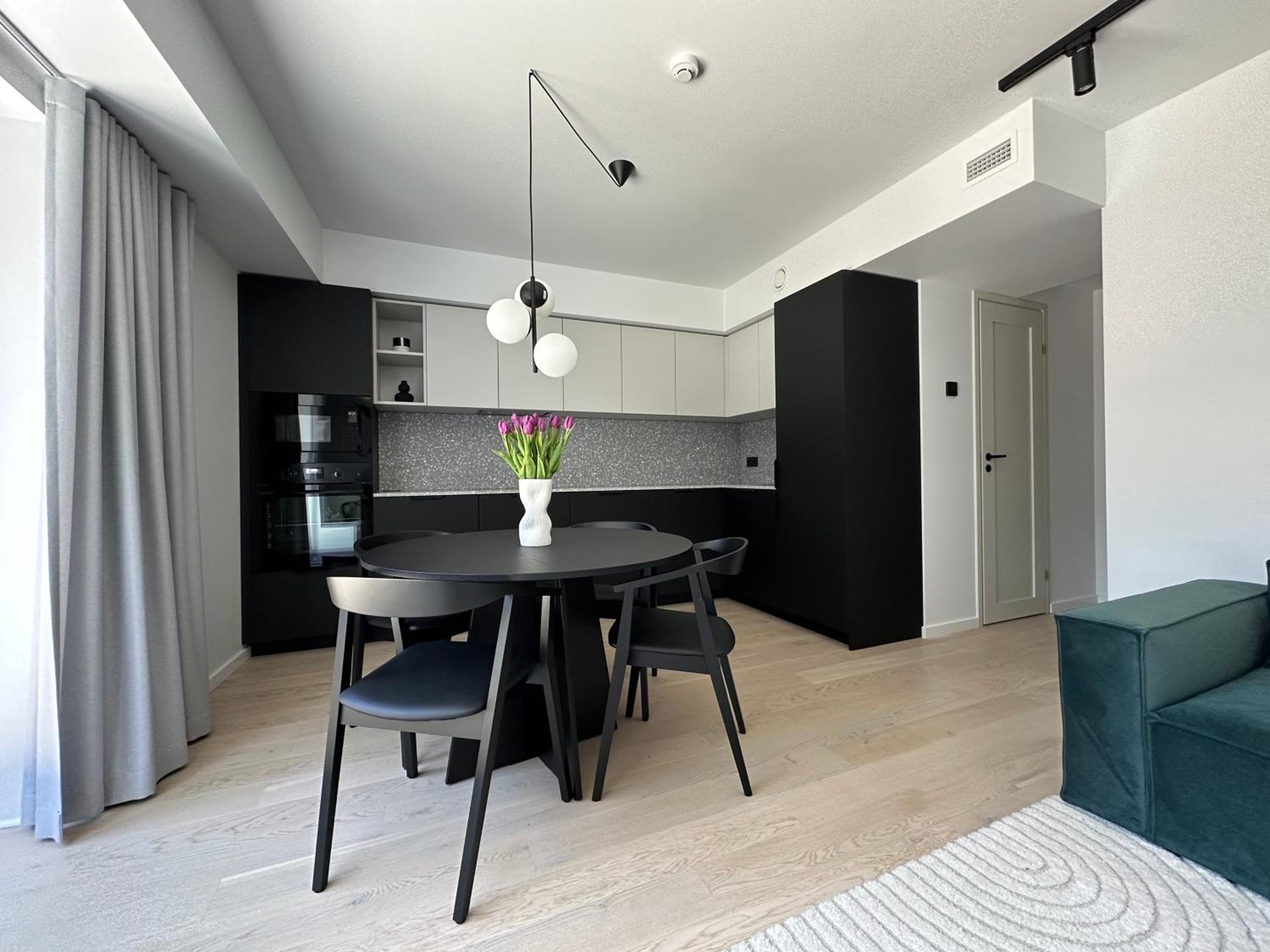 Brand New Apartments with Balcony and Free Parking