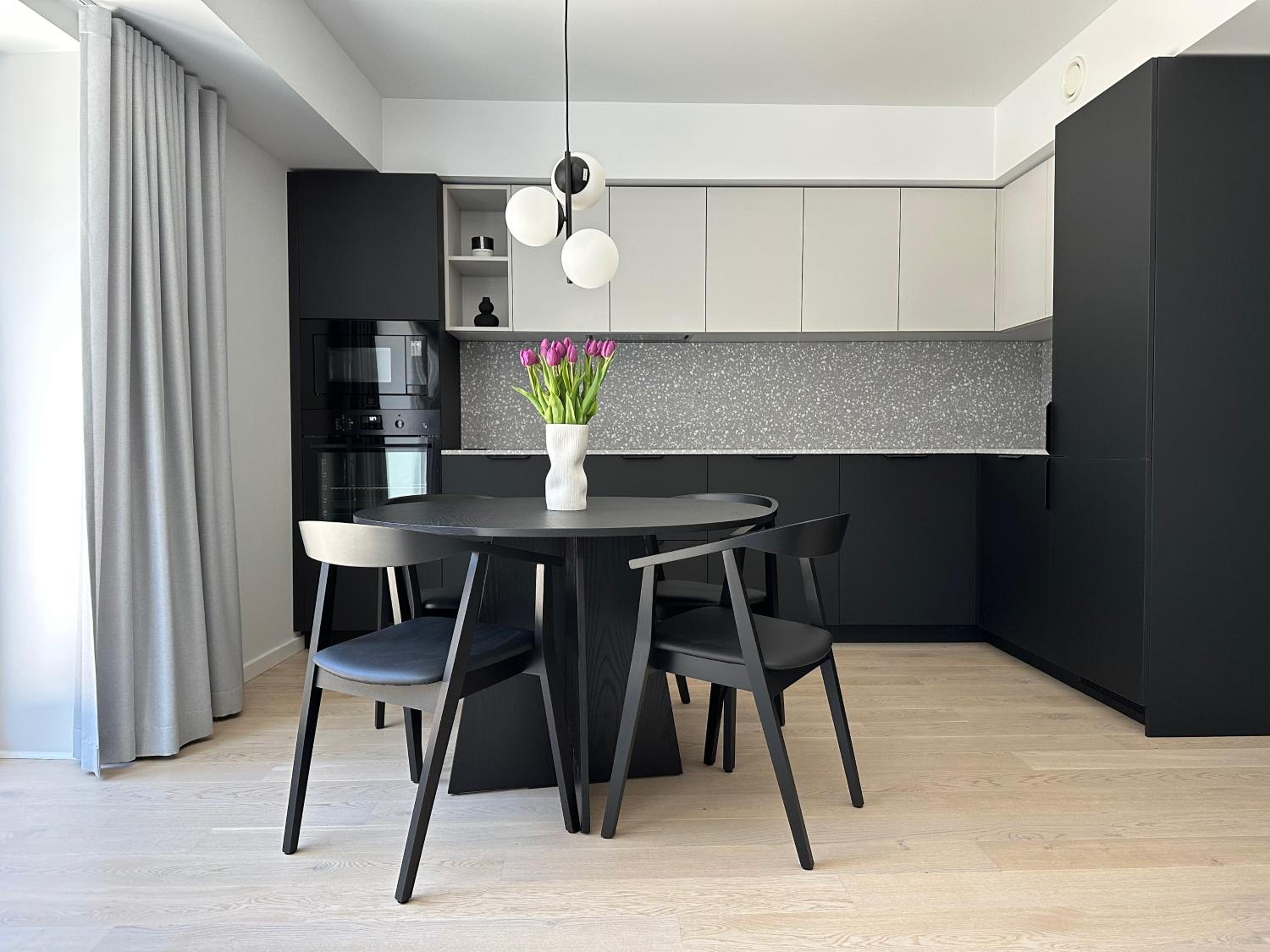 Brand New Apartments with Balcony and Free Parking