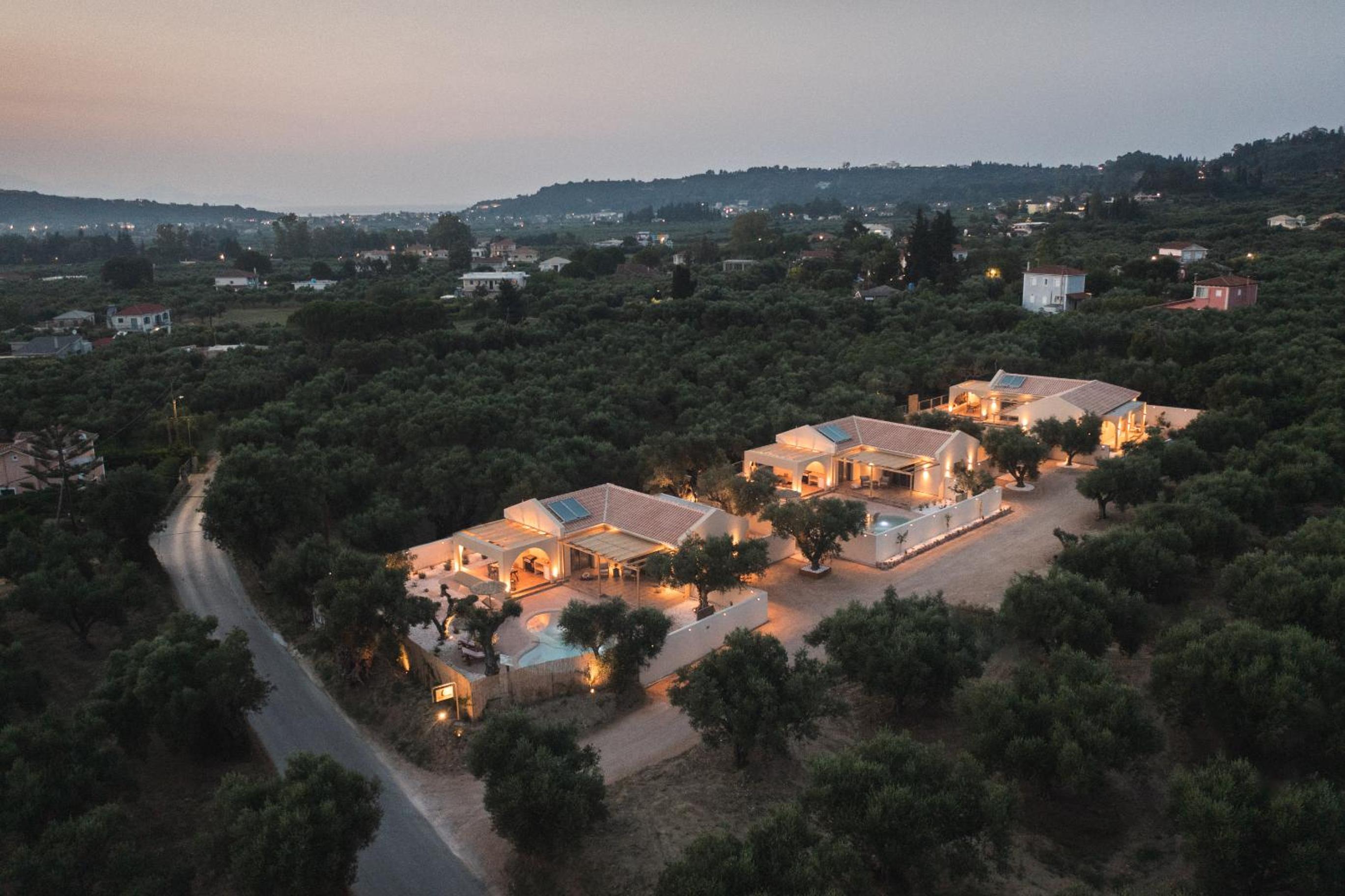 Nono's Fioro Premium Houses, By TK Premium Stays view 5