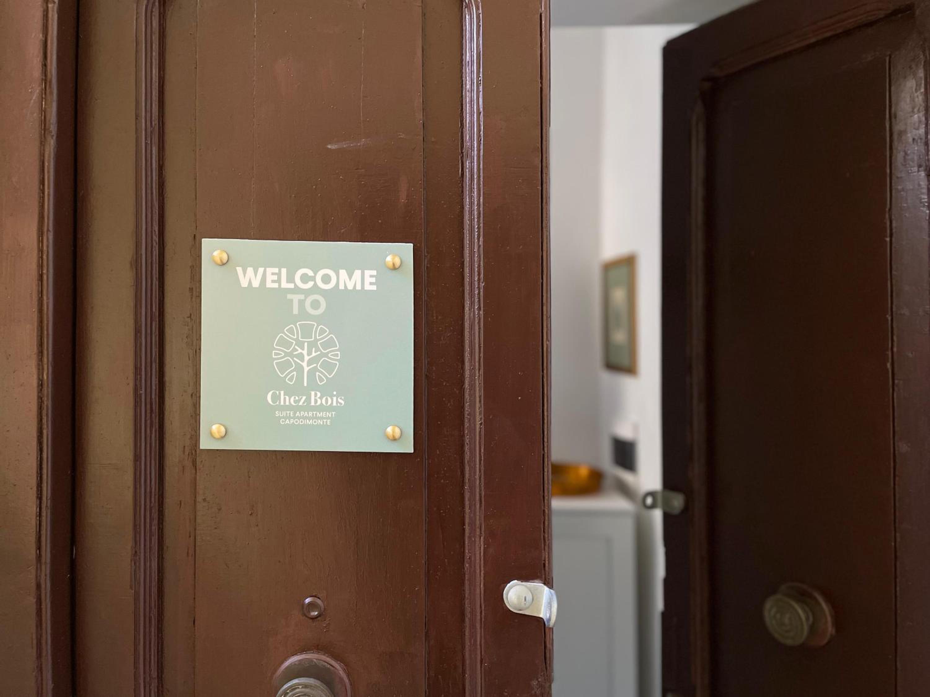 Chez Bois - Suite Apartment Capodimonte