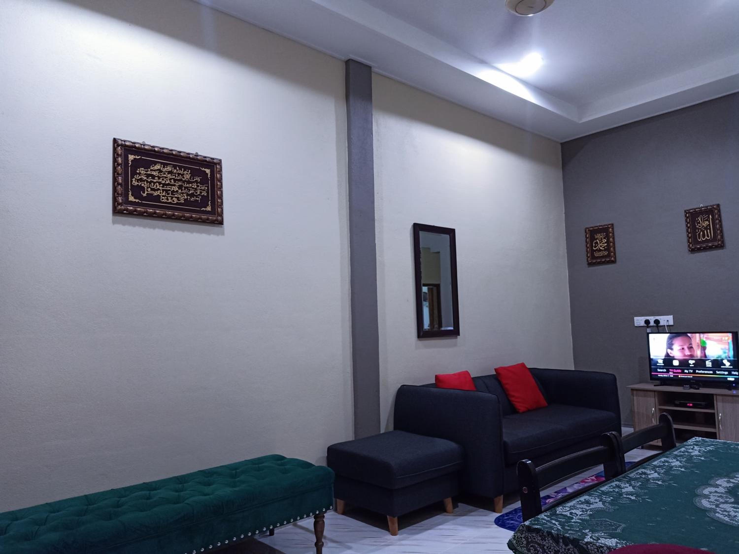 Tunas Homestay & Chalet photo 3