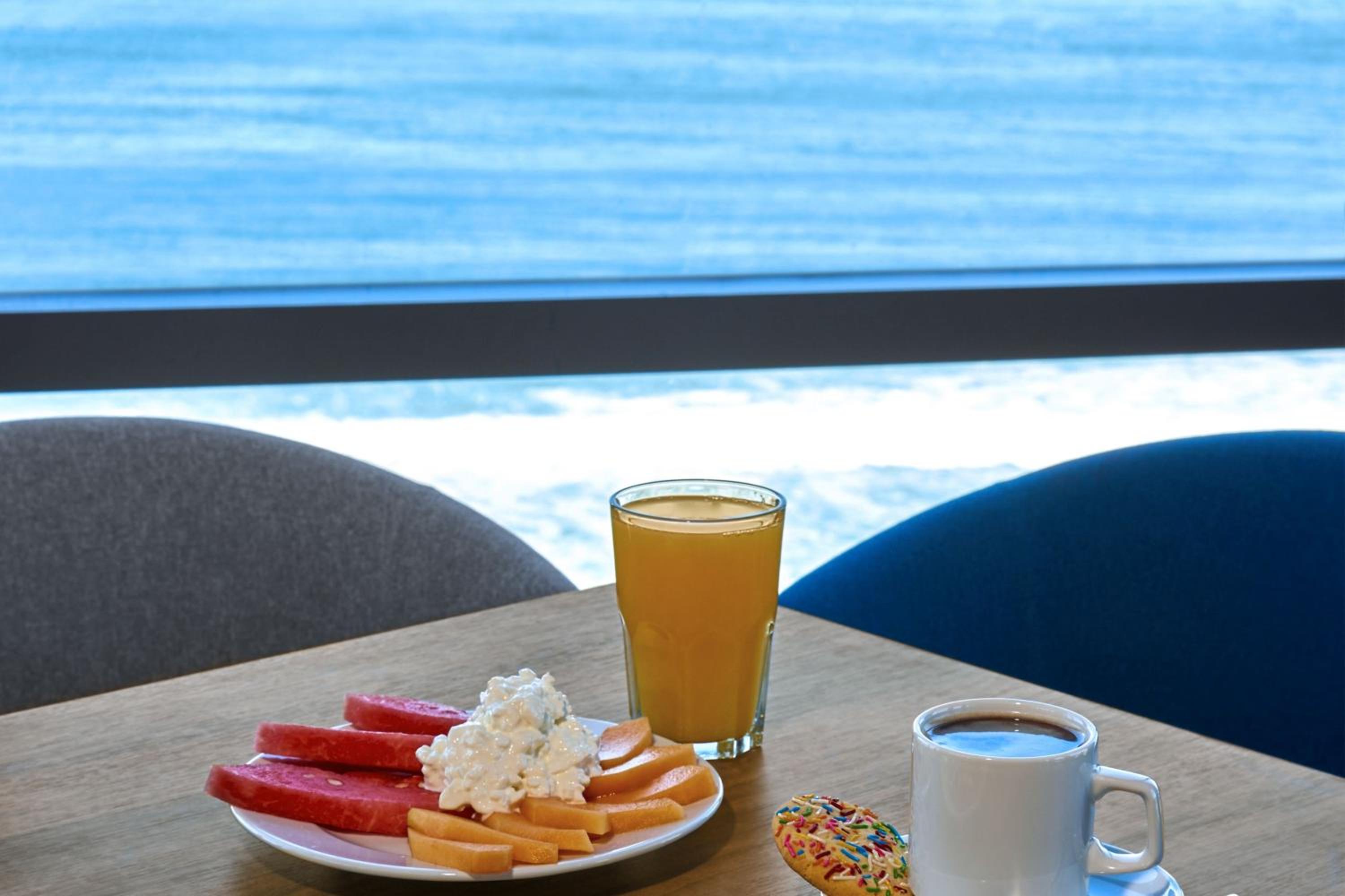 Ensenada Vacations - City Express Plus by Marriott Ensenada - Property Image 9