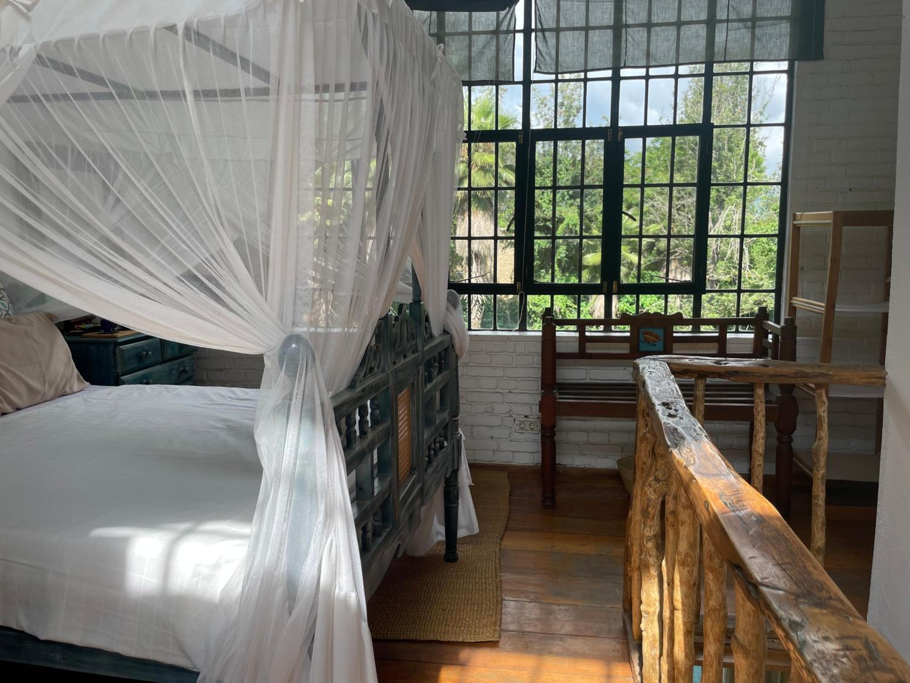 Meru House Lekisilai