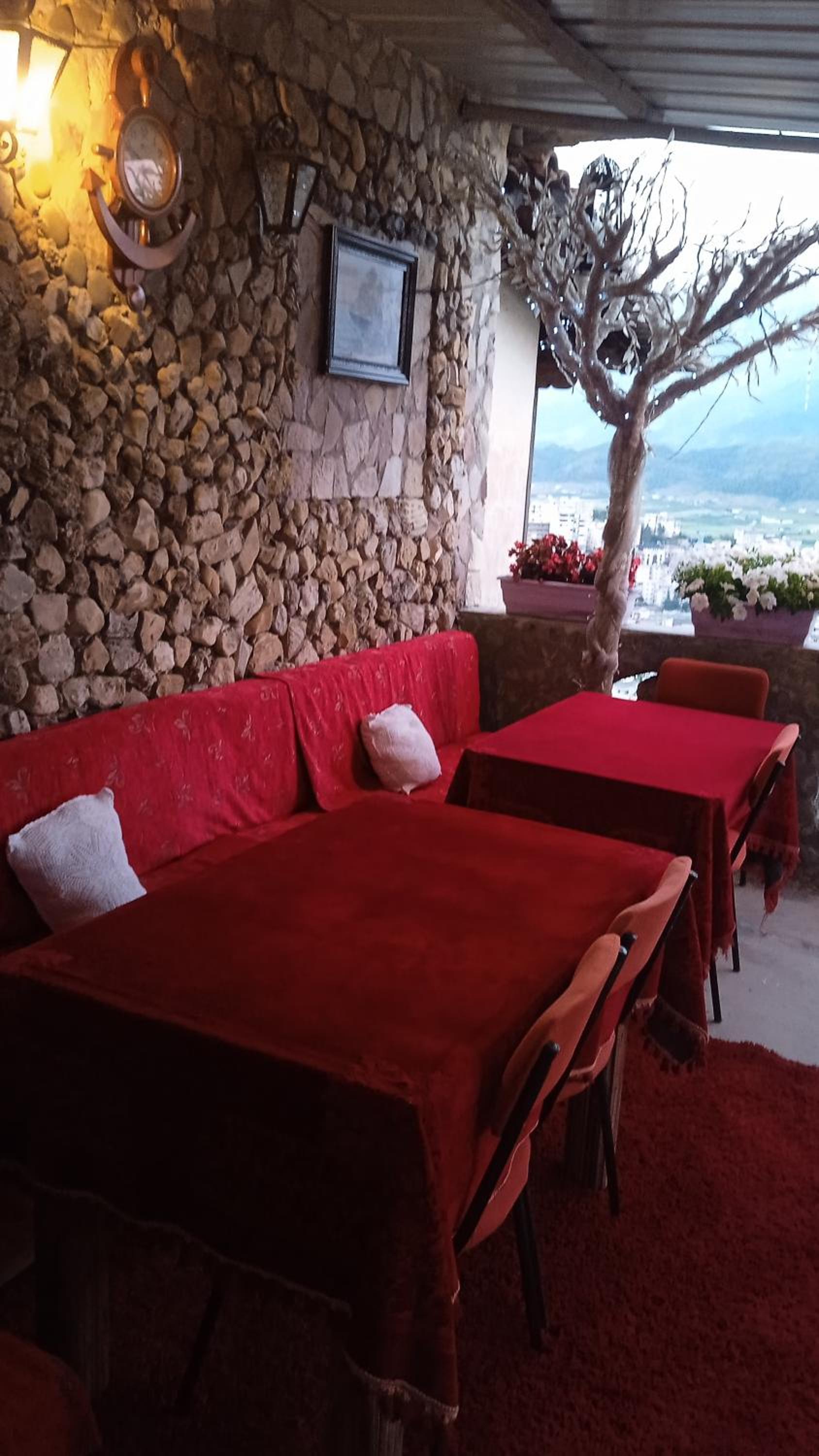 Karafil Guesthouse