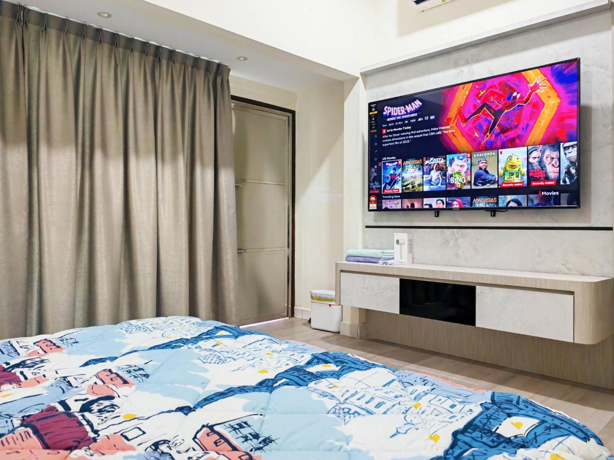 UG Homestay BP - Netflix & 4 Air-Con Rooms photo 2