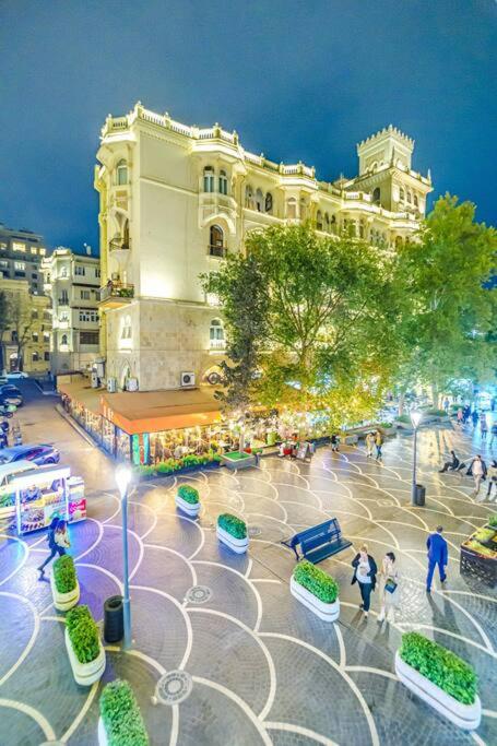 Baku Apartment Kolorit Nizami str,
