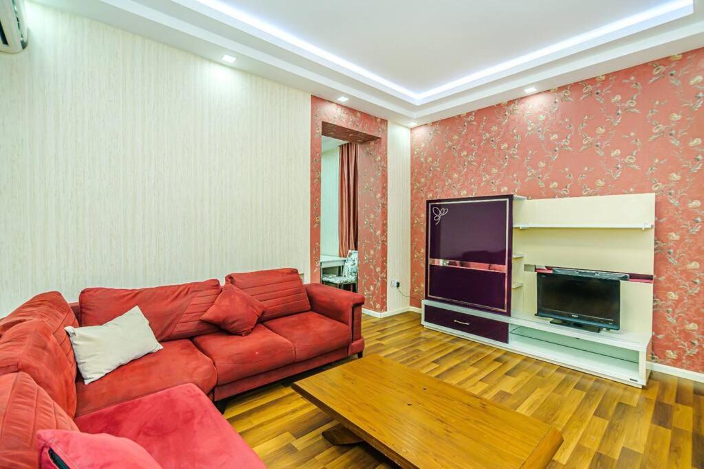 Baku Apartment Kolorit Nizami str,