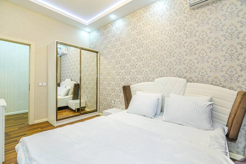 Baku Apartment Kolorit Nizami str,