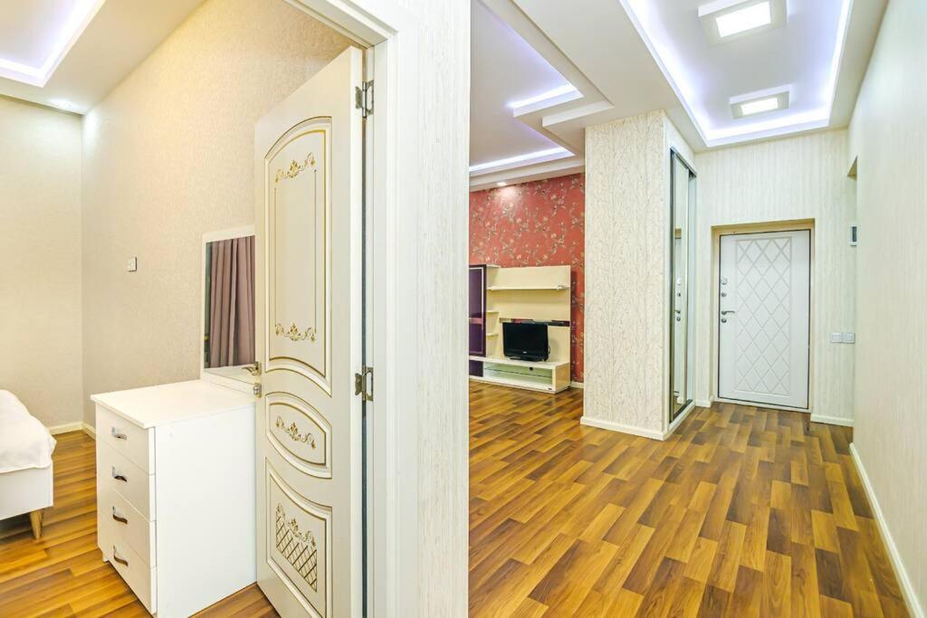 Baku Apartment Kolorit Nizami str,