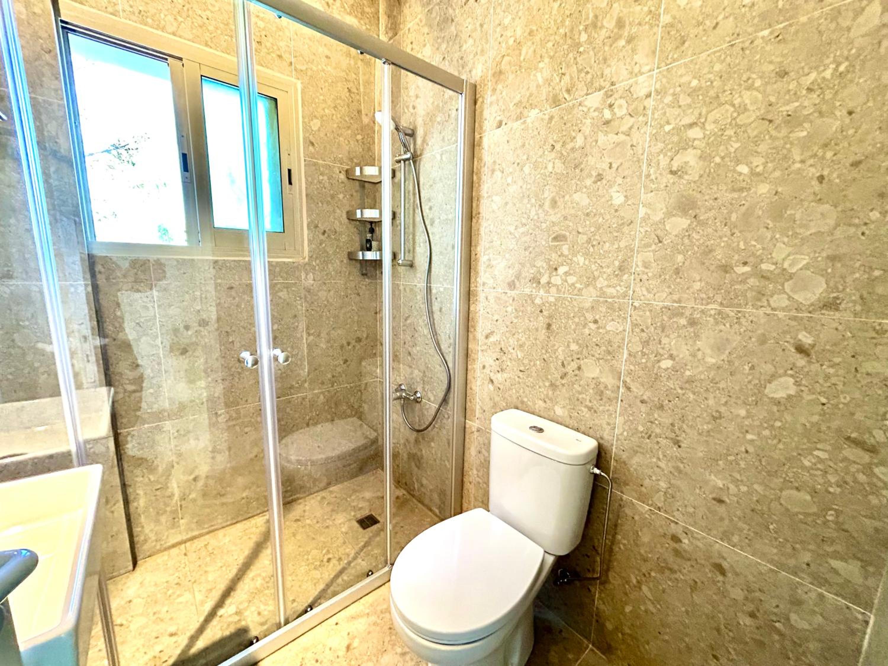 Himonas Apartments