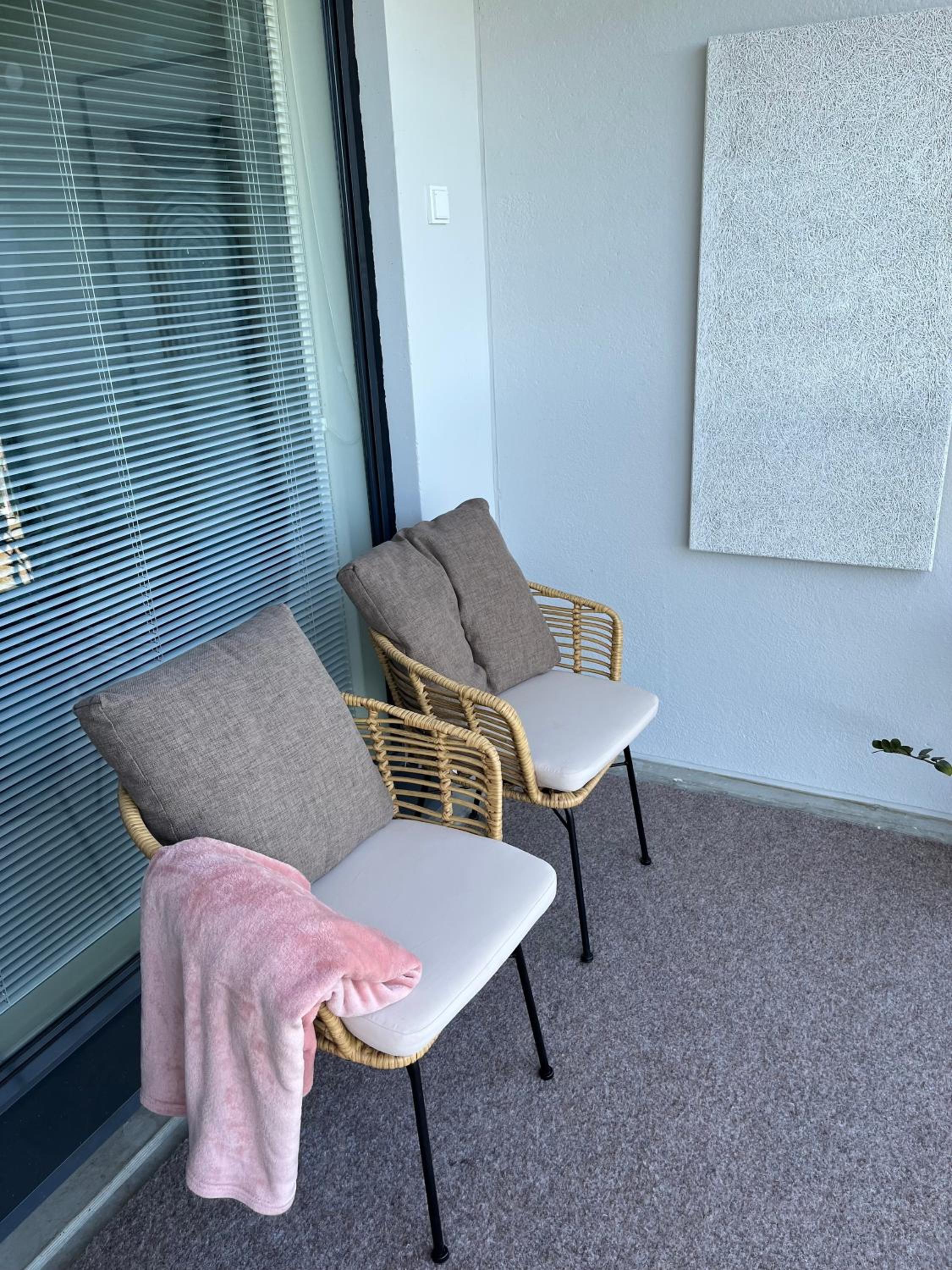 Helsinki Espoo Bright apartment /w big balcony close to Aalto University and metro view 2