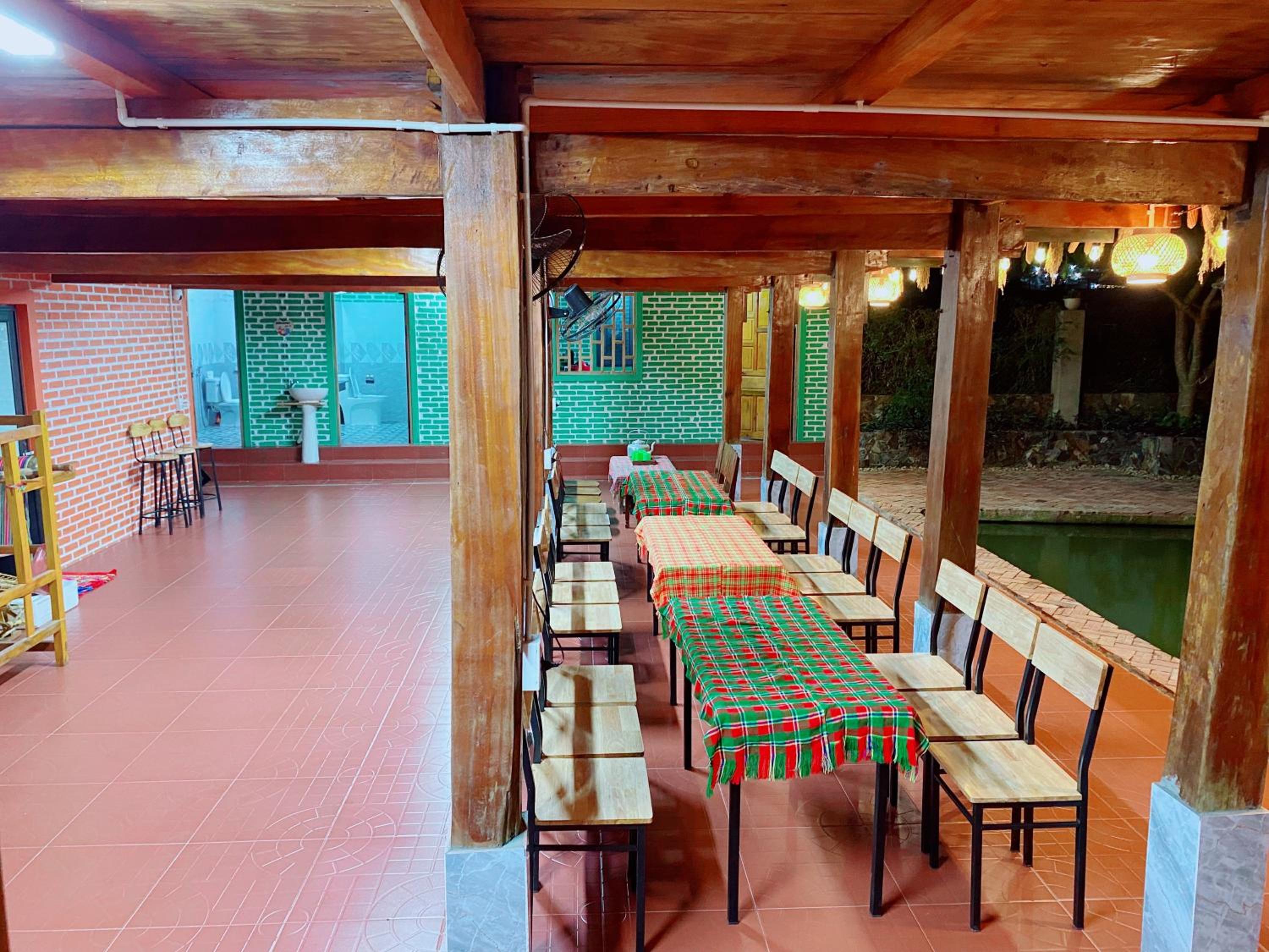 Duy Homestay Du Già view 3