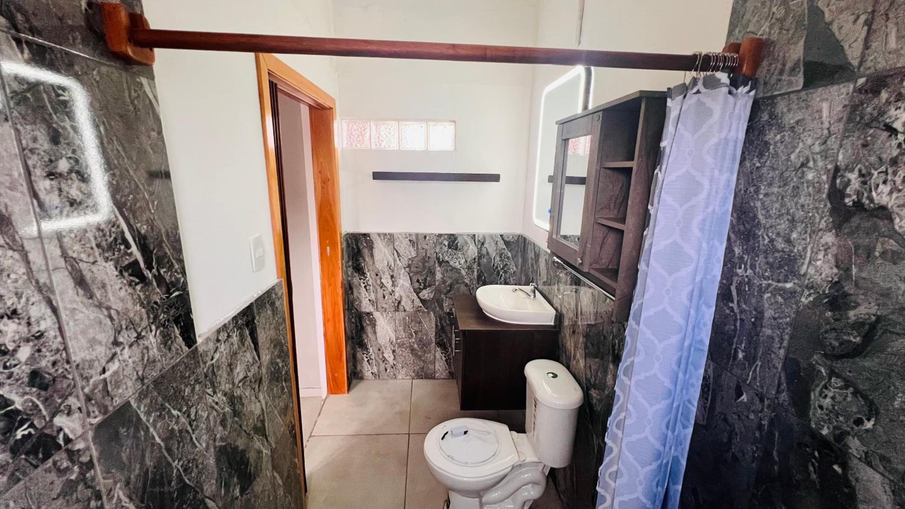 #3 Habitacion Renovada 2-3 personas - AC