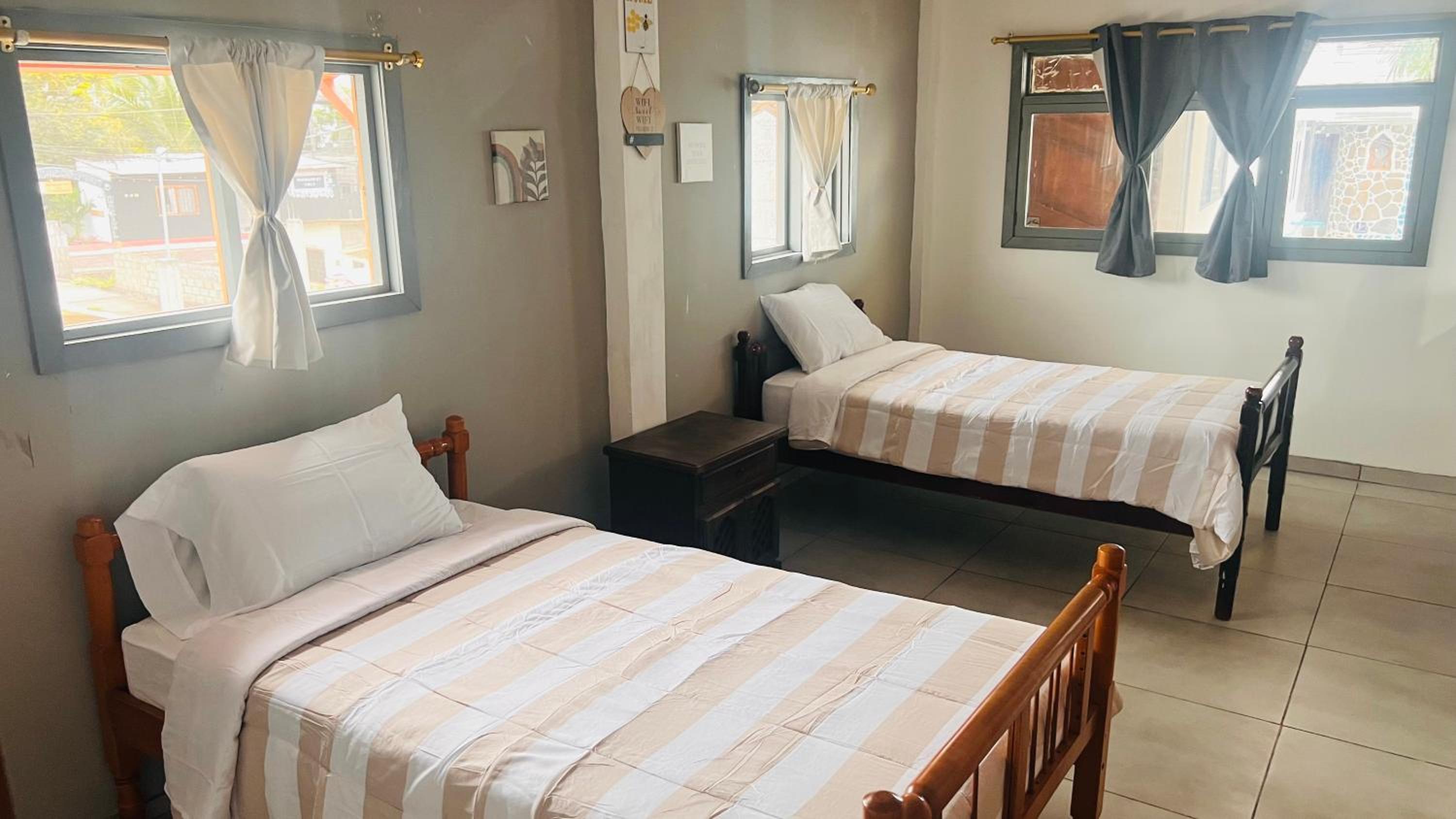 #3 Habitacion Renovada 2-3 personas - AC