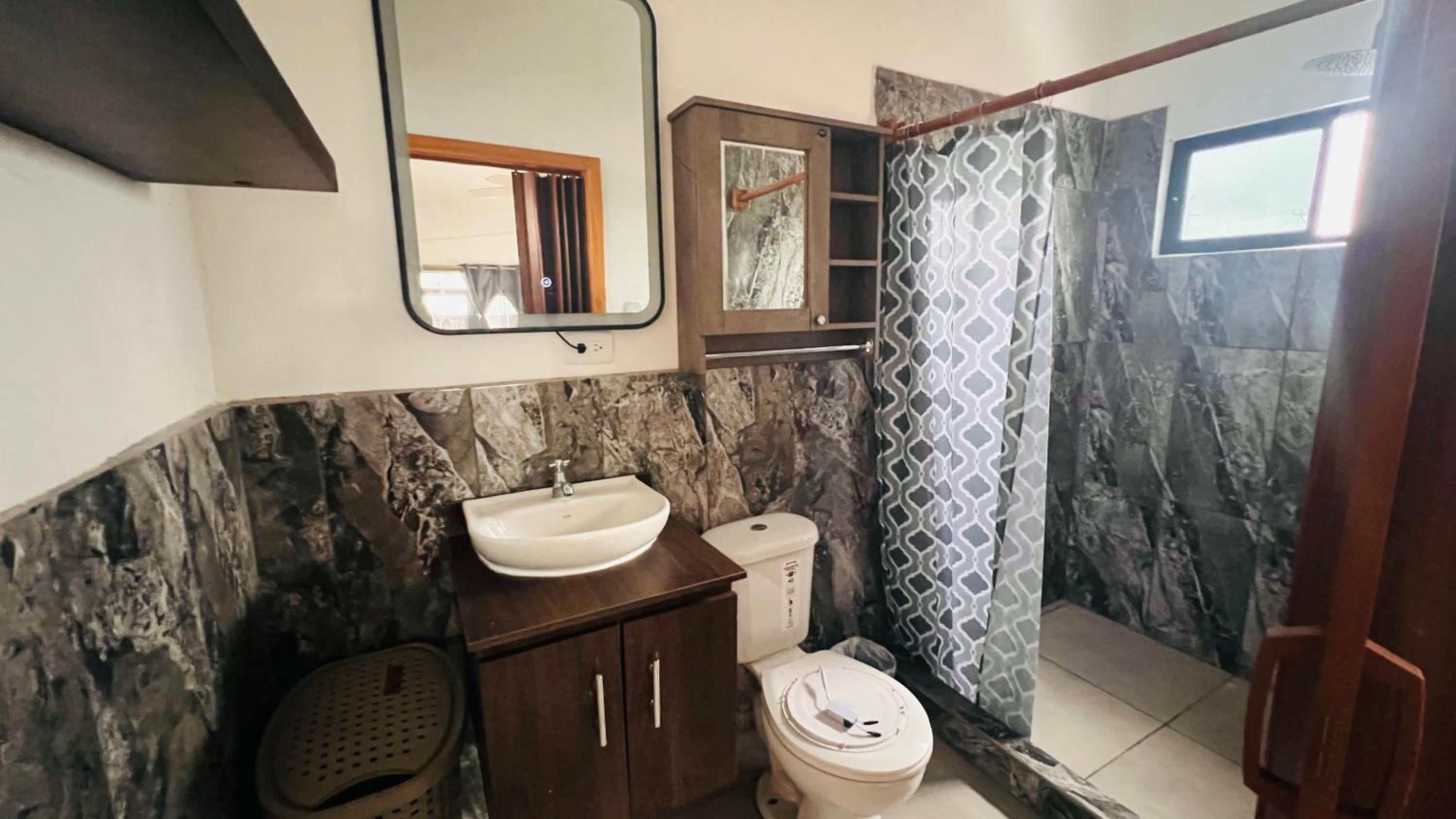 #3 Habitacion Renovada 2-3 personas - AC