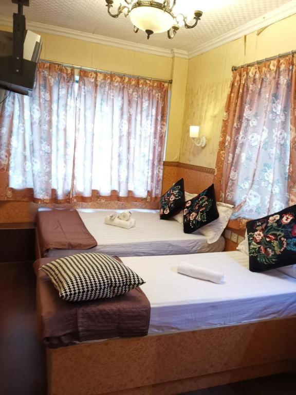 Prime Star Inn
