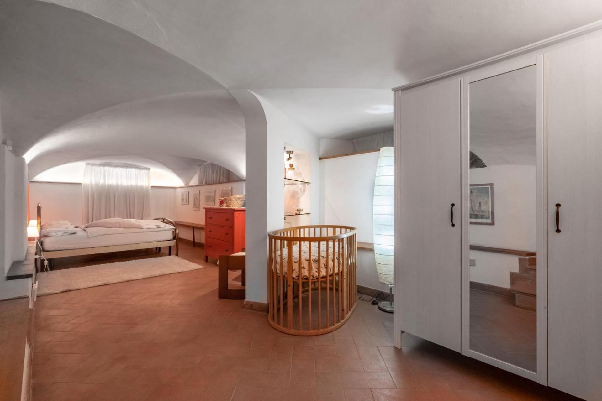 Le volte air conditioned loft