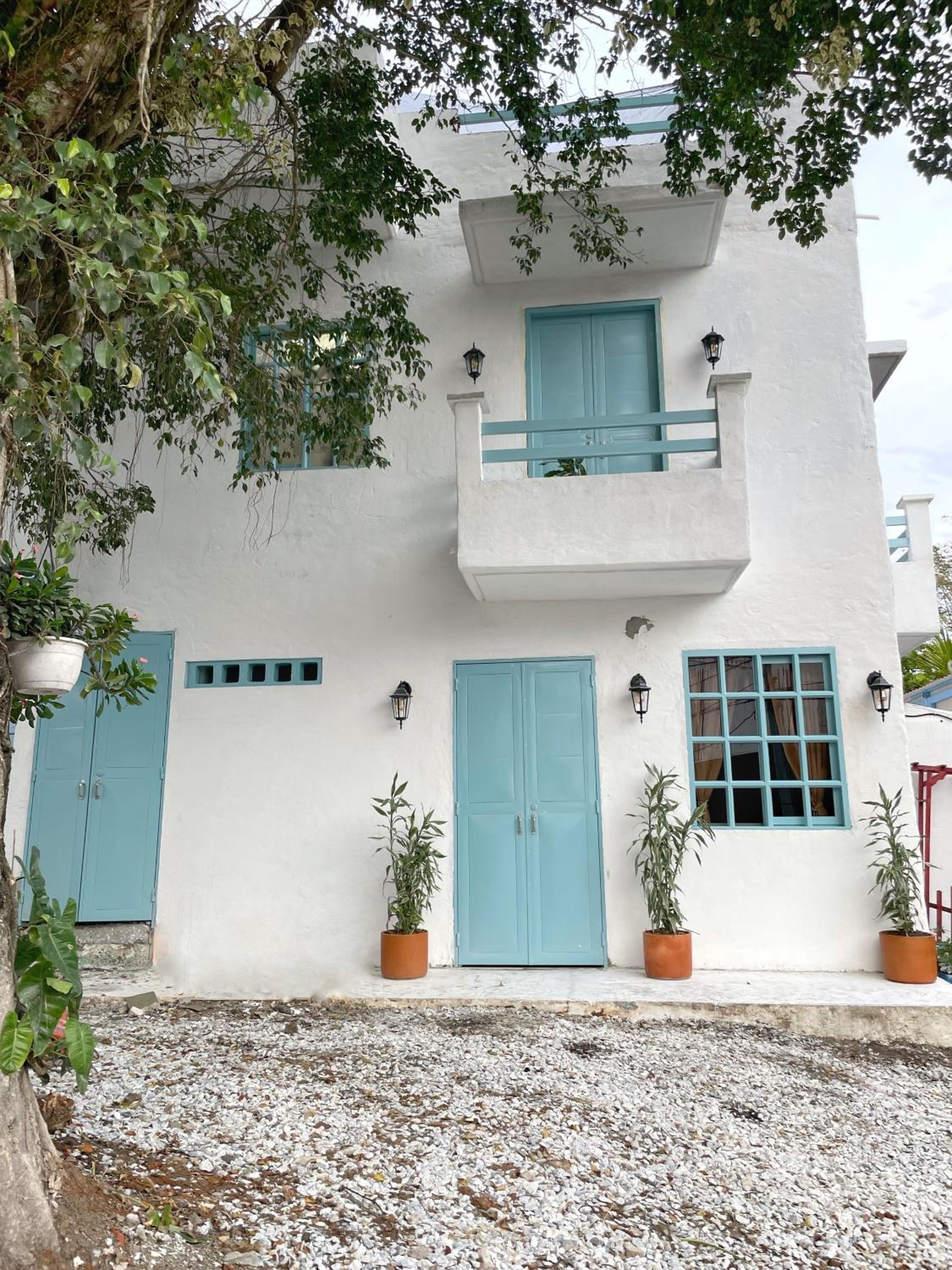 Cabaña Villa Jardín - Aldea Doradal - Santorini Colombiano