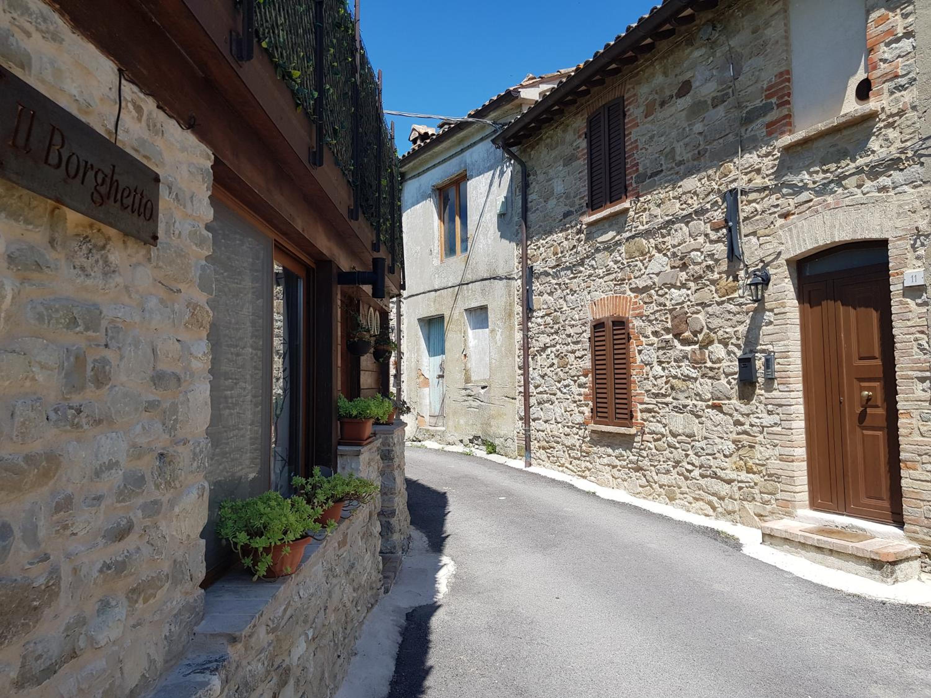 IL BORGHETTO view 2