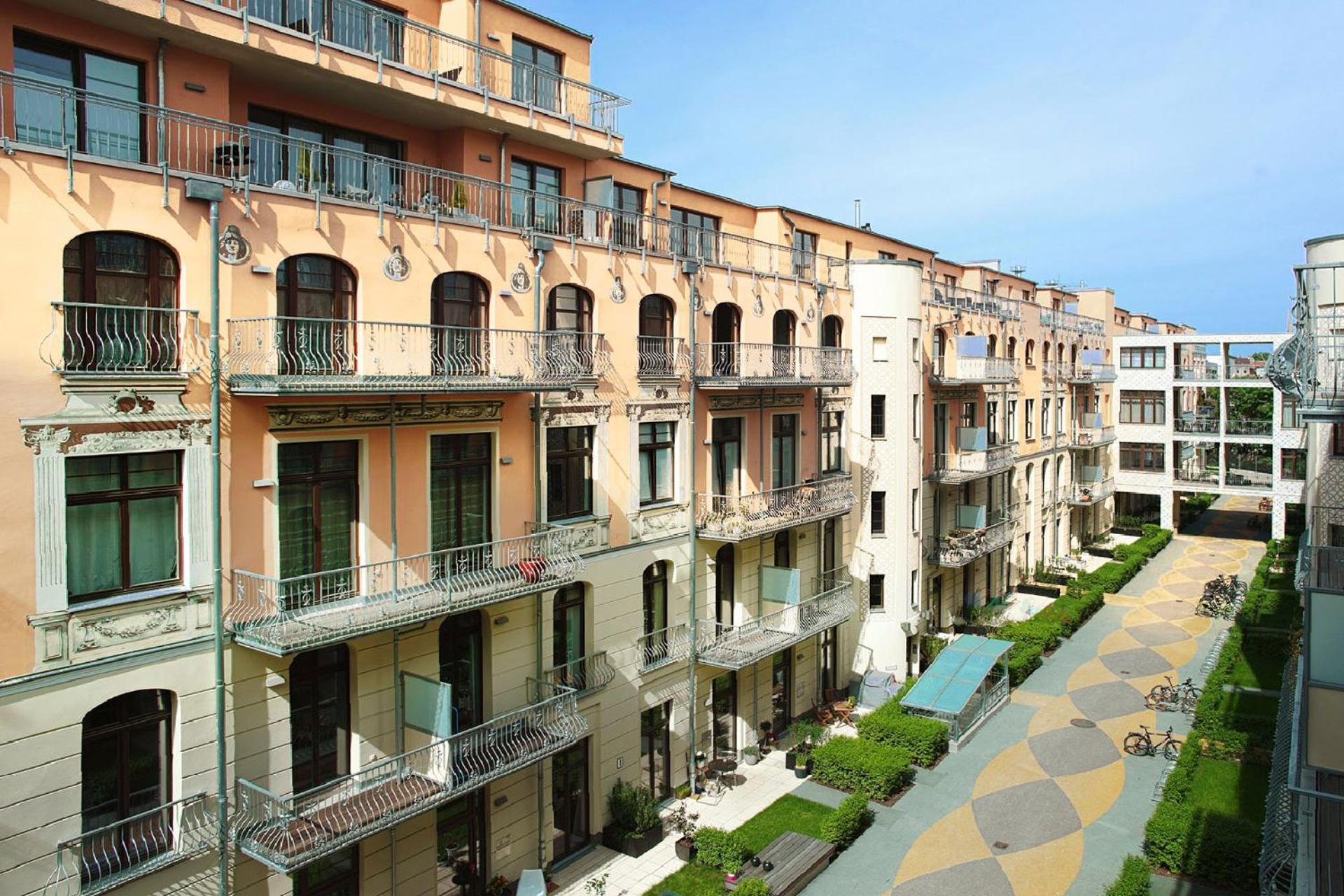 Your Most Beautiful Home in Mitte – New!