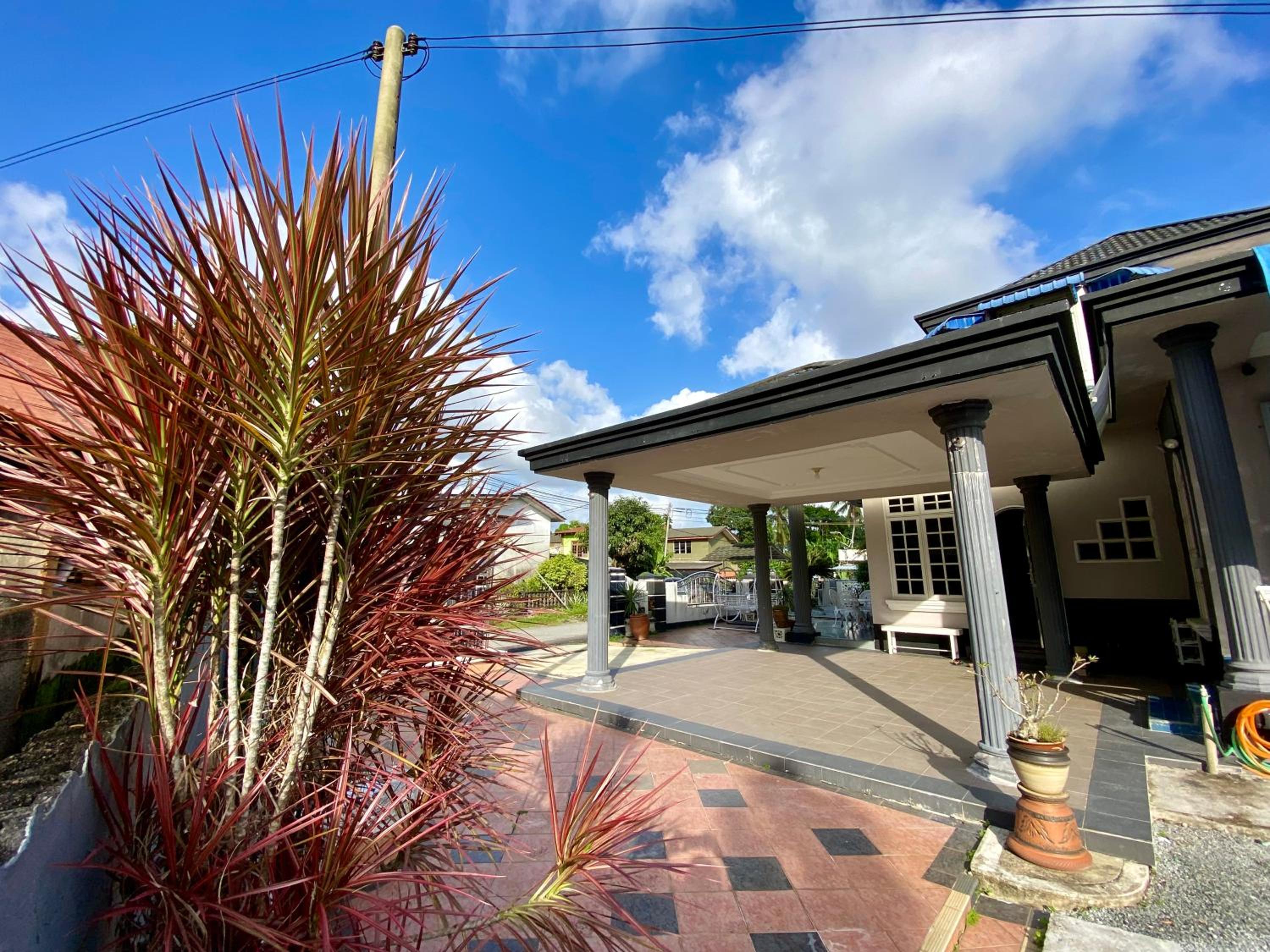 A&S Berkat Homestay - For Islam Only photo 6