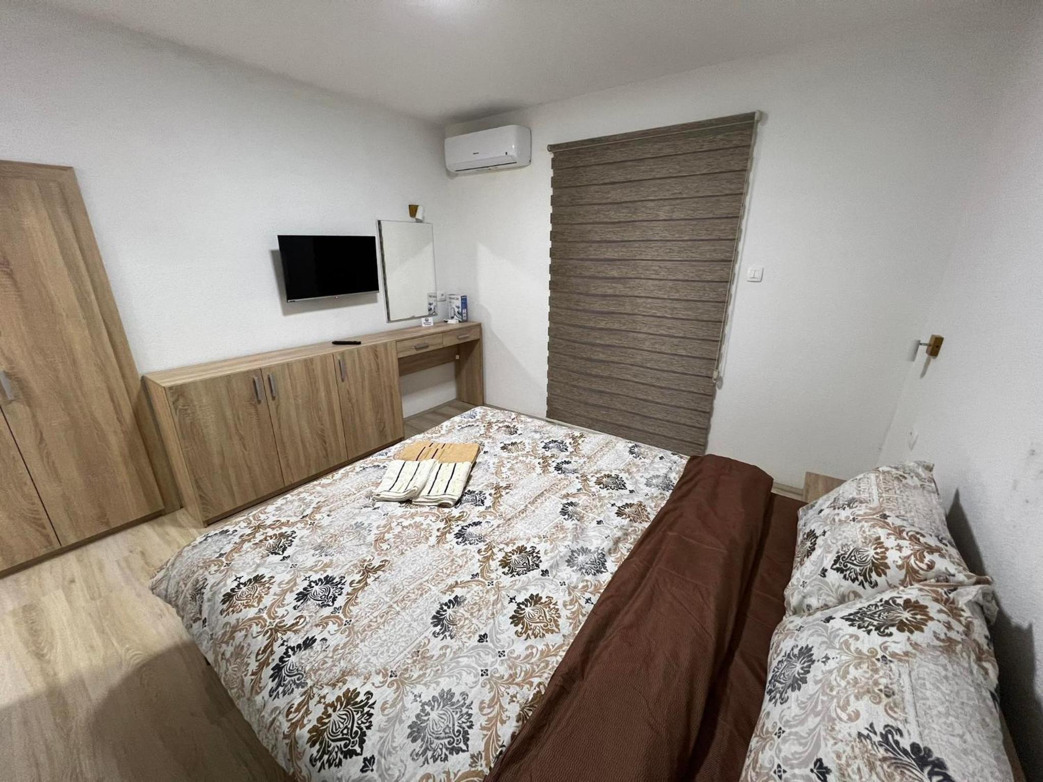 Royal Stars Apartments view 2