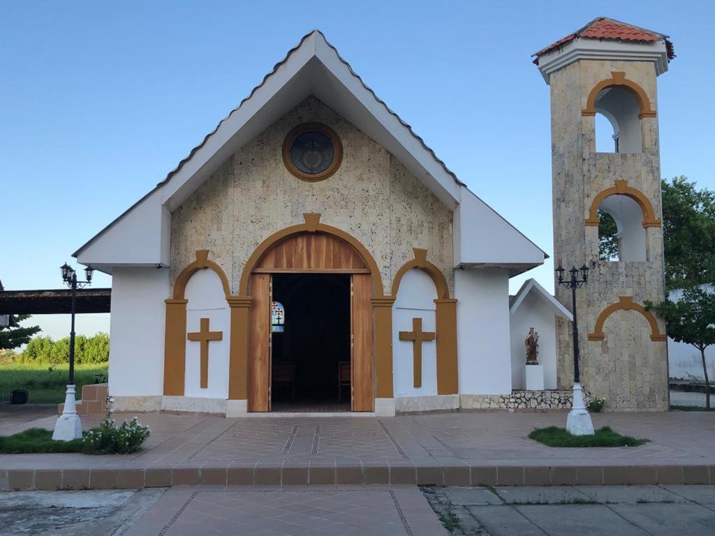 Casa Bita Morales CASA 101