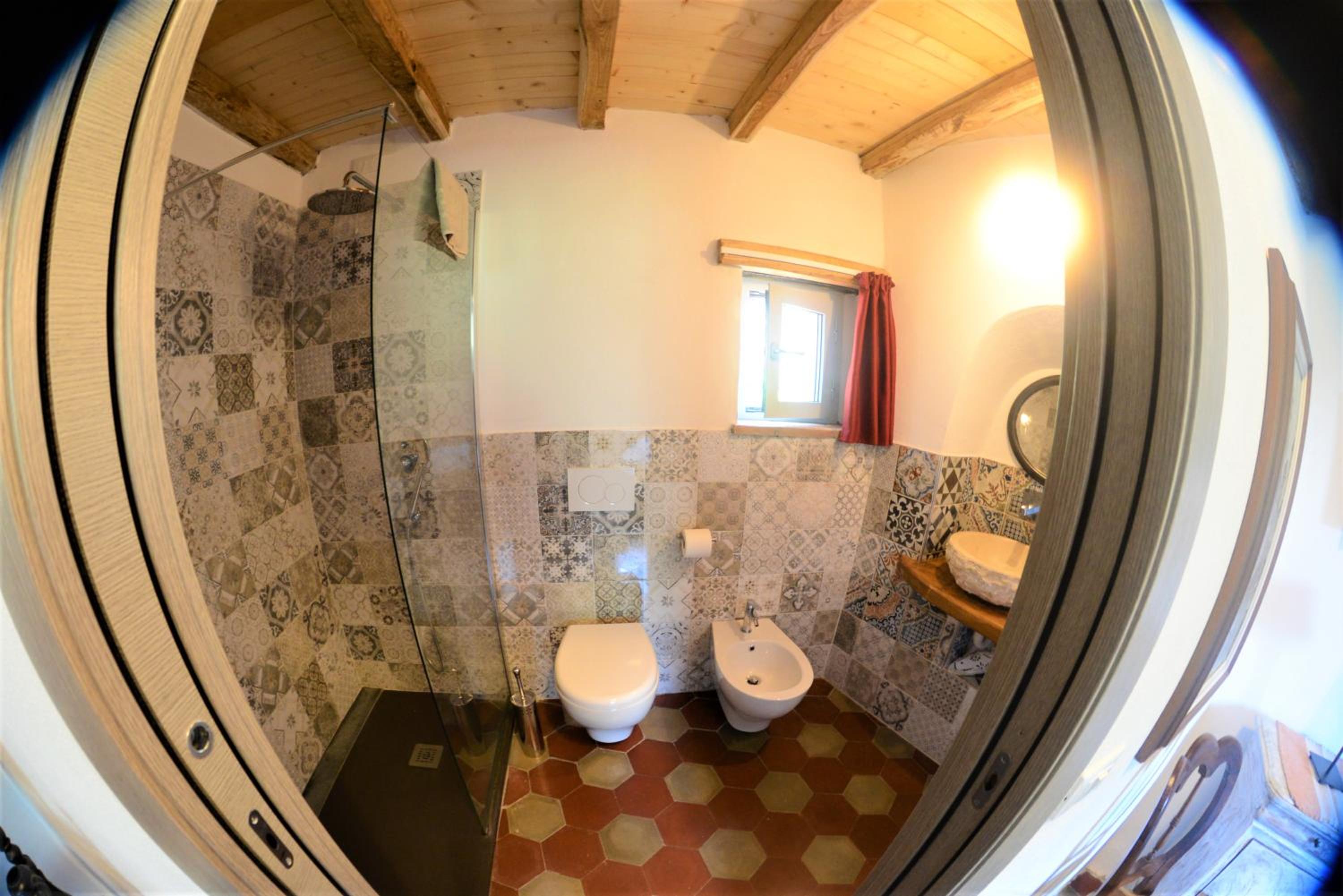 Photo 49