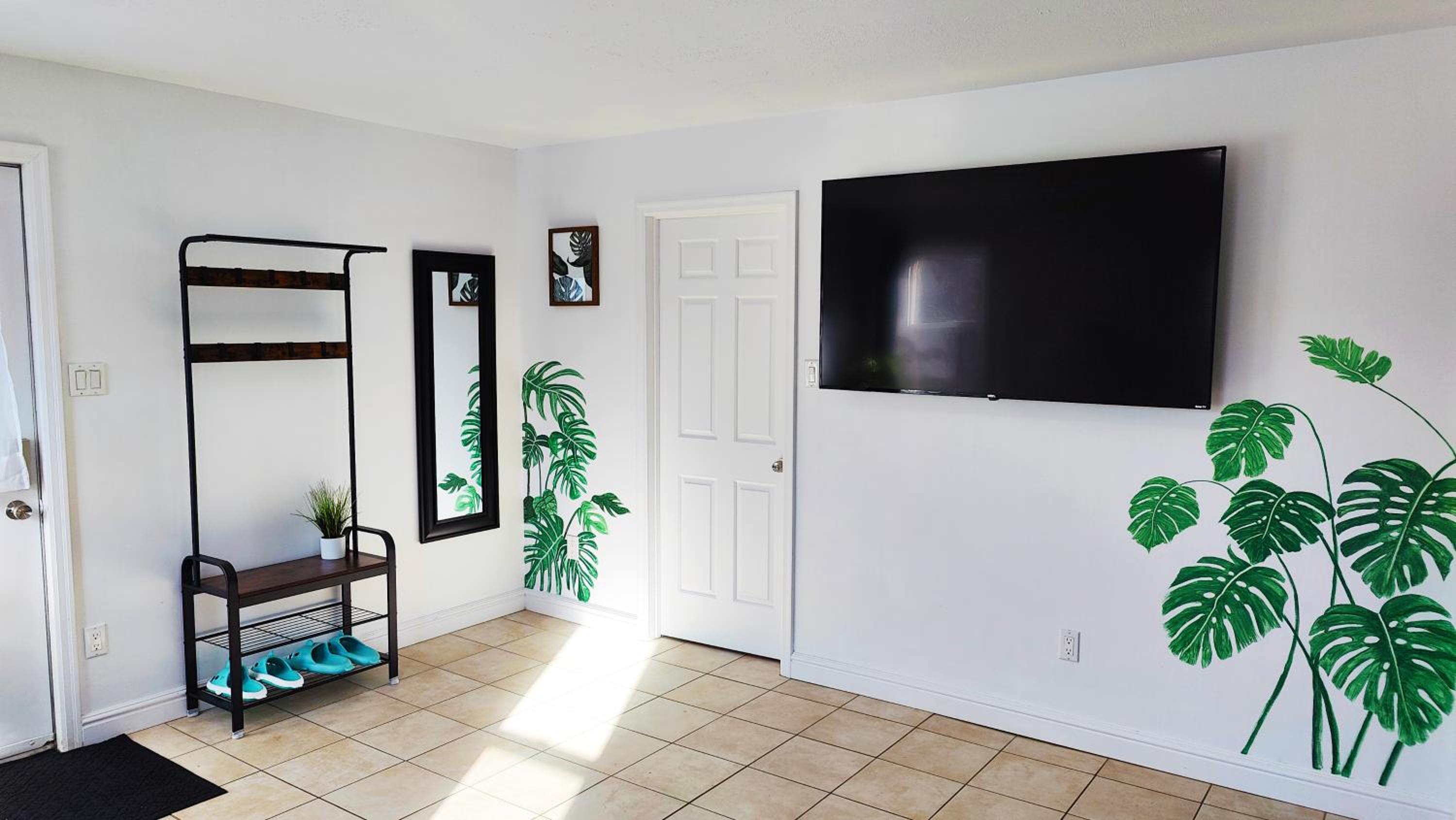 Fresh & Bright Private Suite