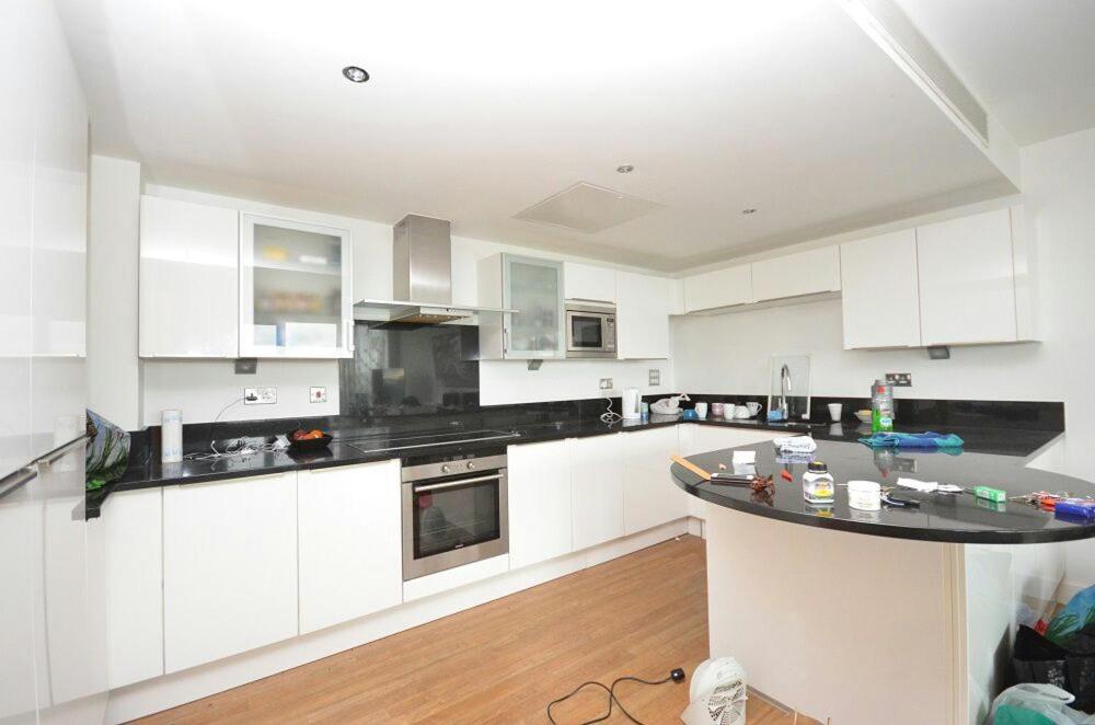 EXCEL STUNNING DUPLEX PENTHOUSE