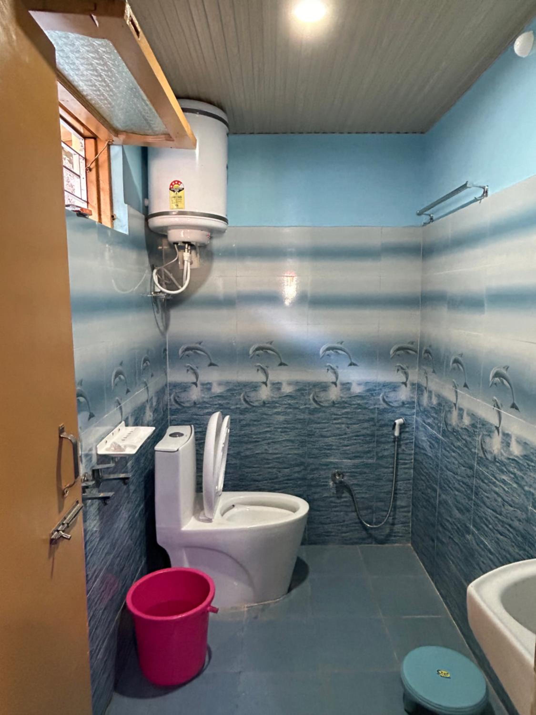 Laxmi Narayan Homestay-Harshil
