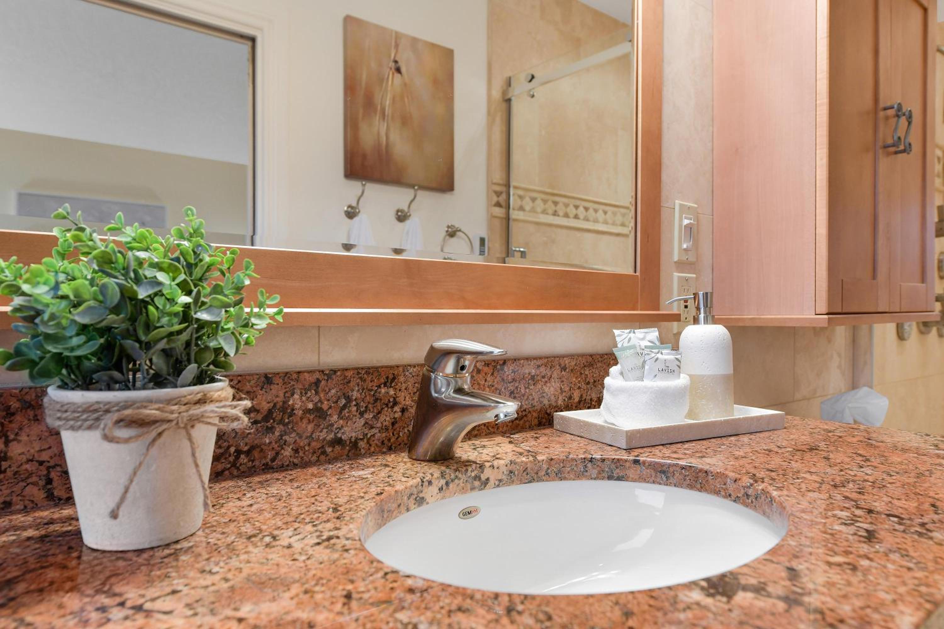 Dolphin House by EMR Vacation Rentals