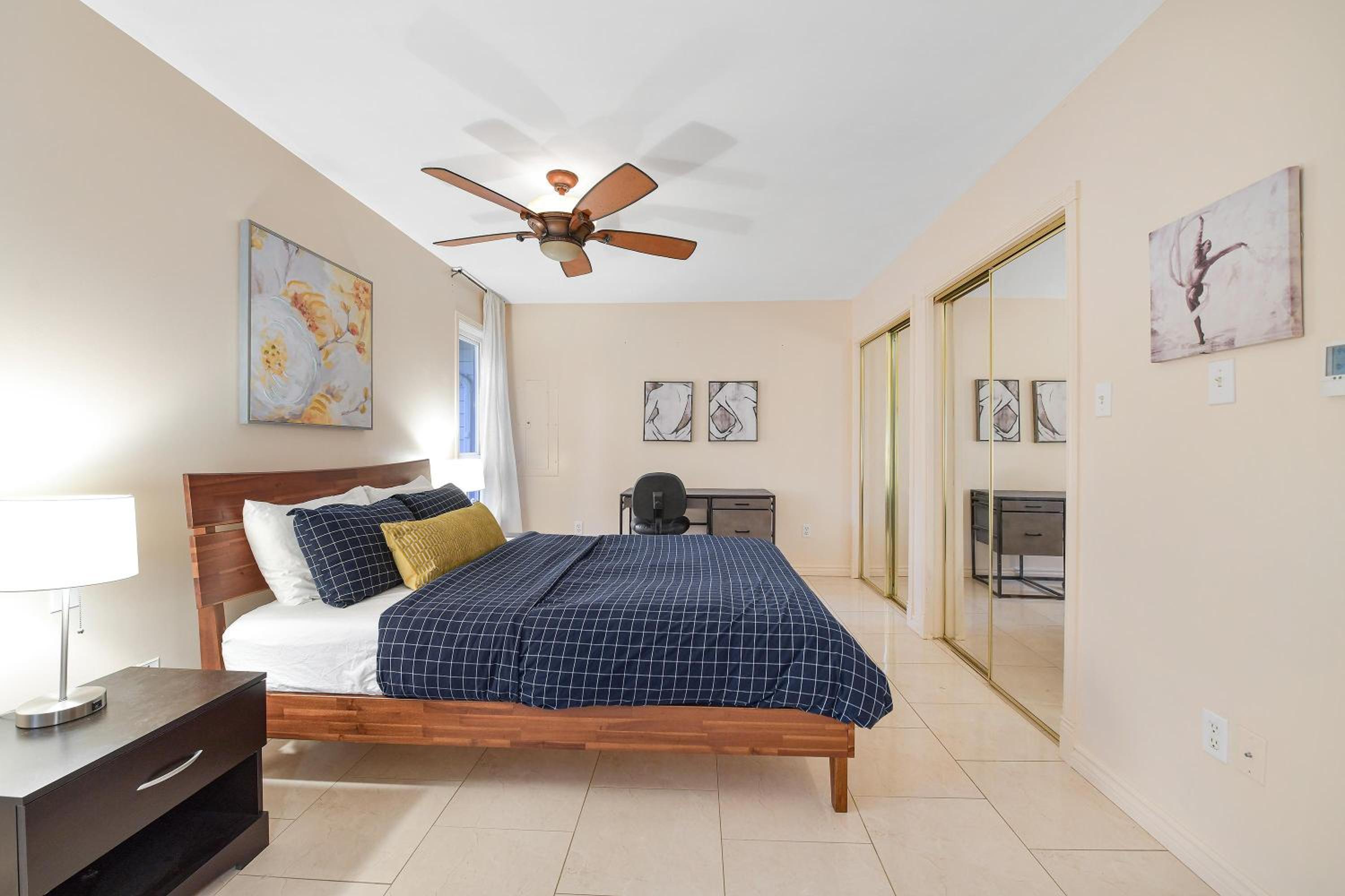 Dolphin House by EMR Vacation Rentals