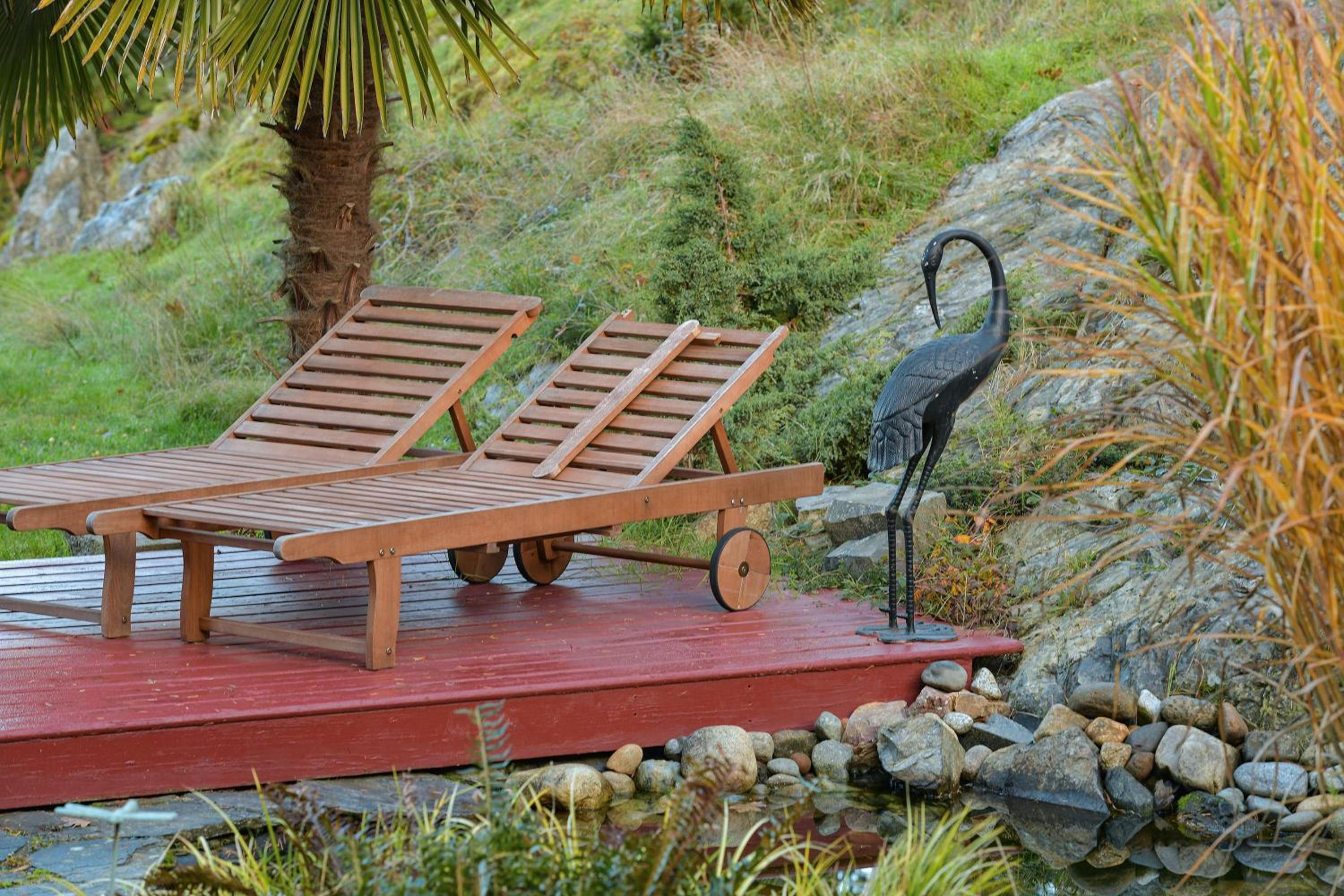 Dolphin House by EMR Vacation Rentals